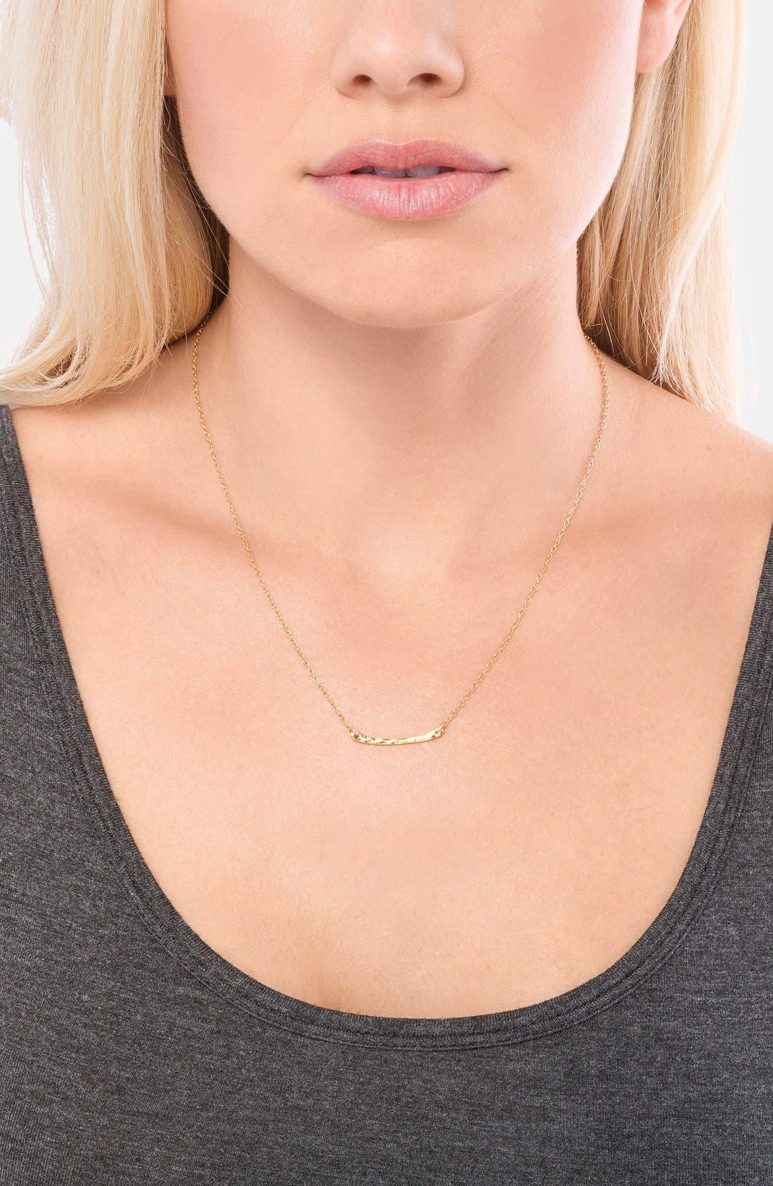 Taner bar necklace deals