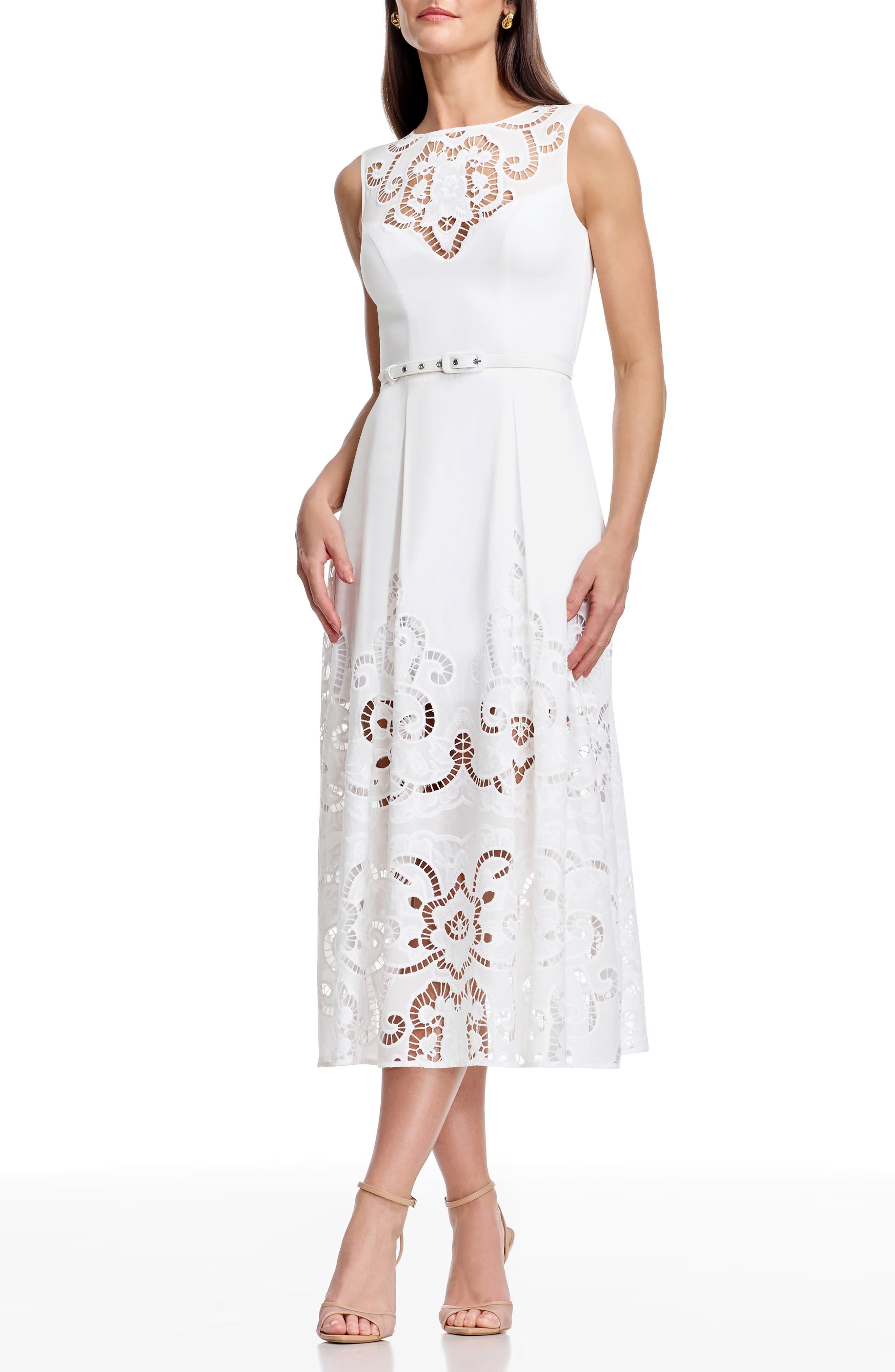 dress the population white dress Sandra Gown - This sleeveless mermaid gown fits snuggly through the torso and hips and has a subtly flared skirt Dress the Population Colton Cutwork