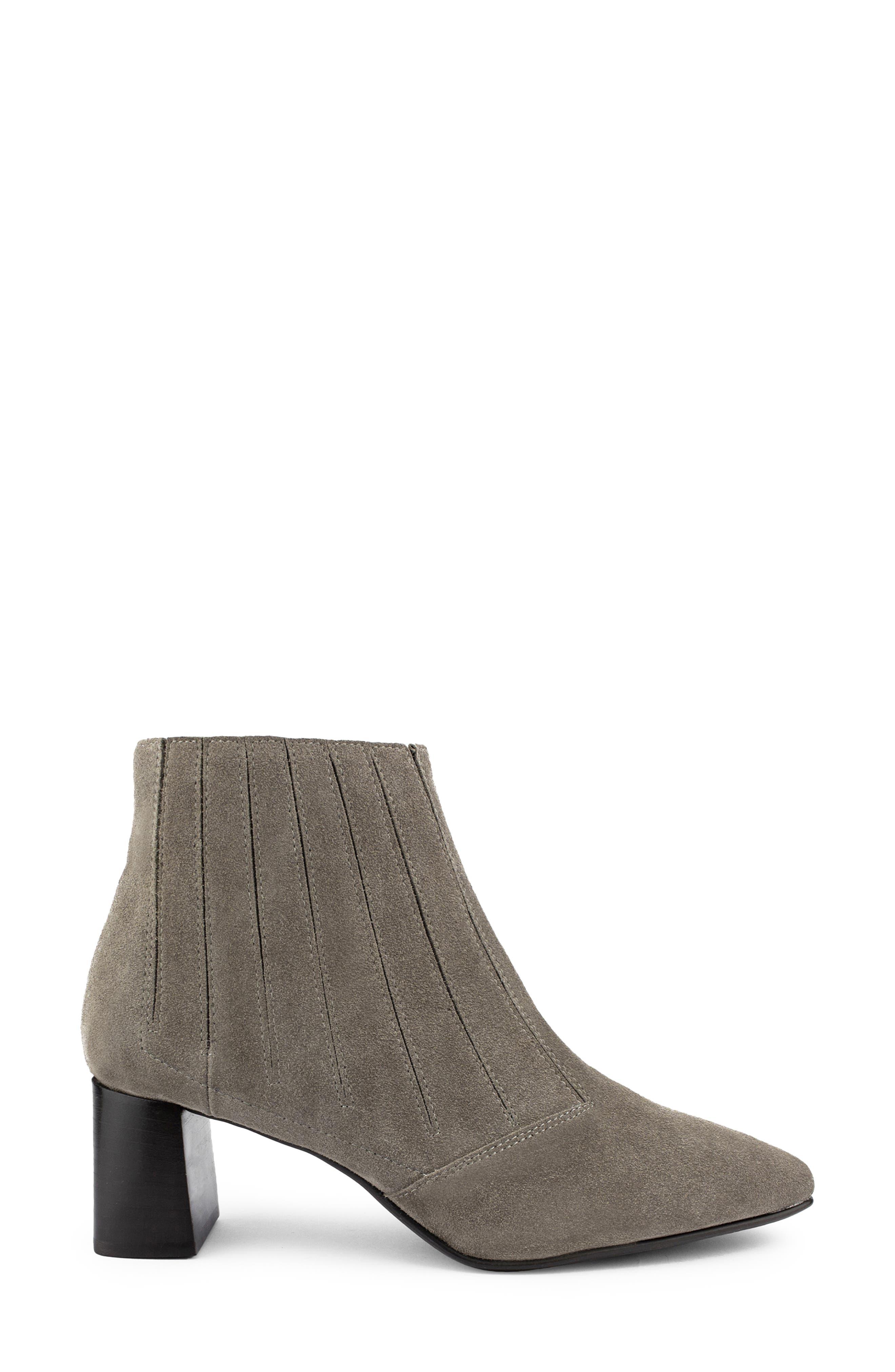 ITALEAU Jane Waterproof Bootie in Gray Lyst