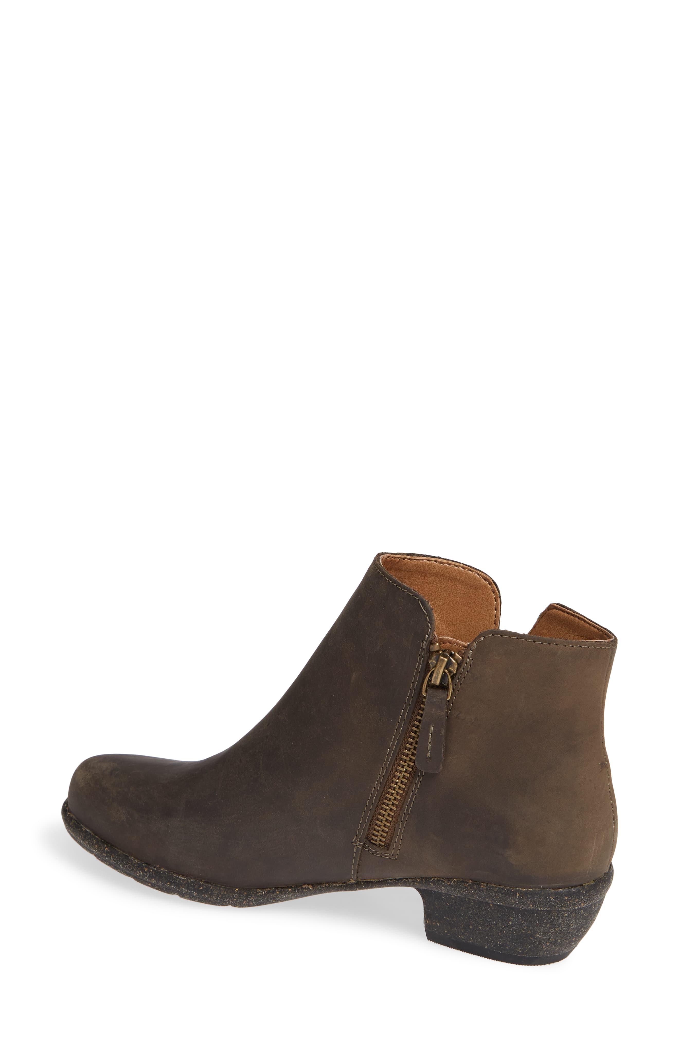 clarks wilrose frost