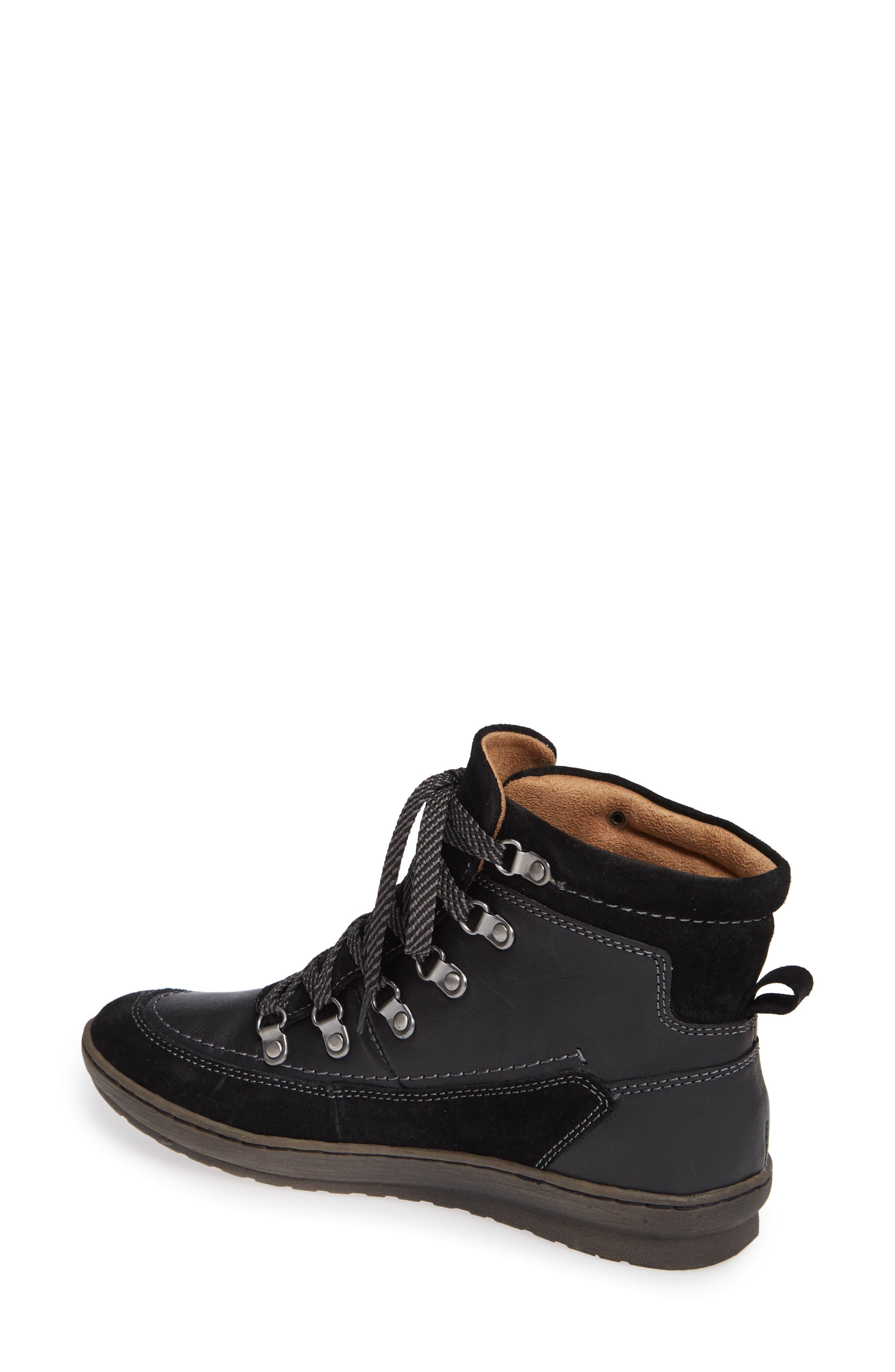 comfortiva carajean bootie