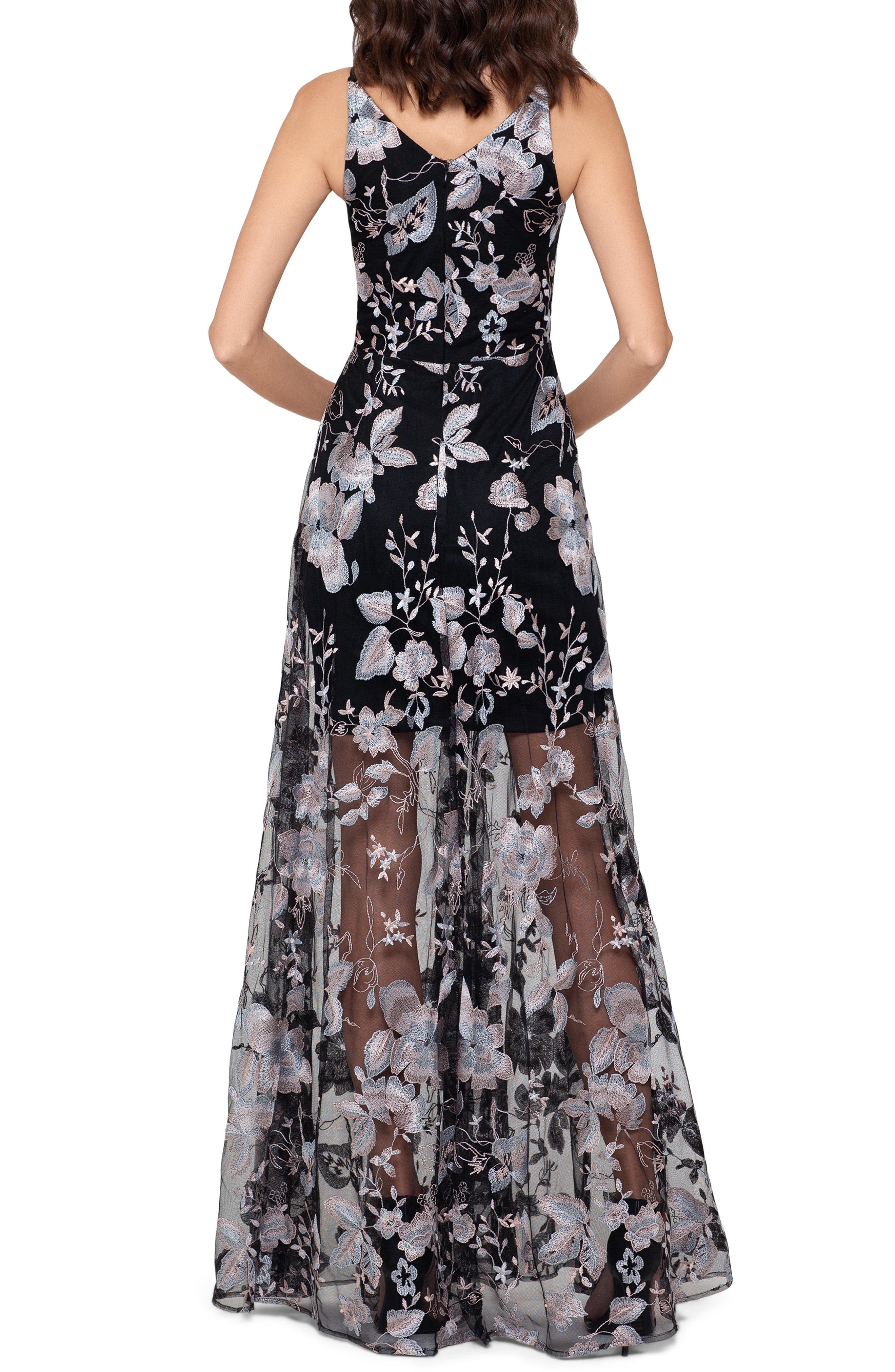 Xscape 3d Floral V-neck Gown in Black/ Blush (Black) - Lyst
