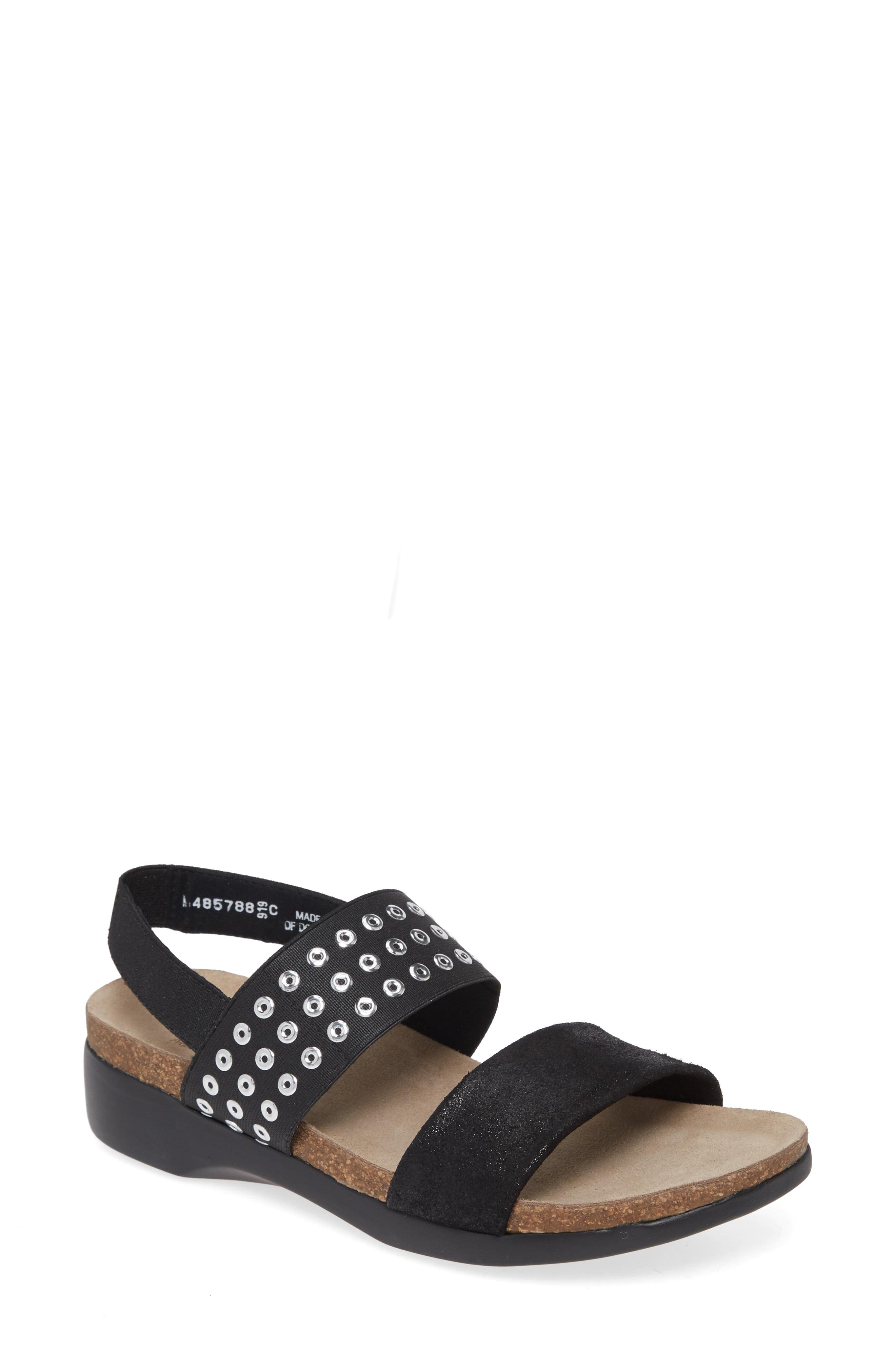 munro black sandals