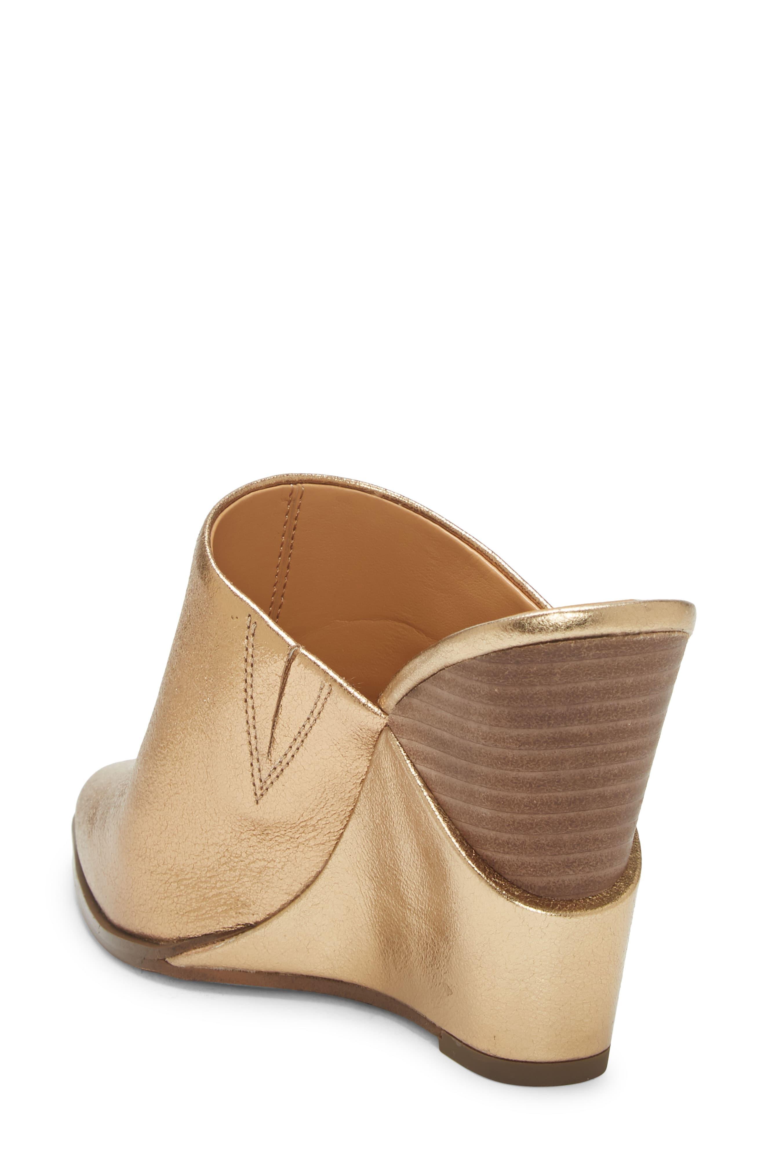 jessica simpson helio wedge mule