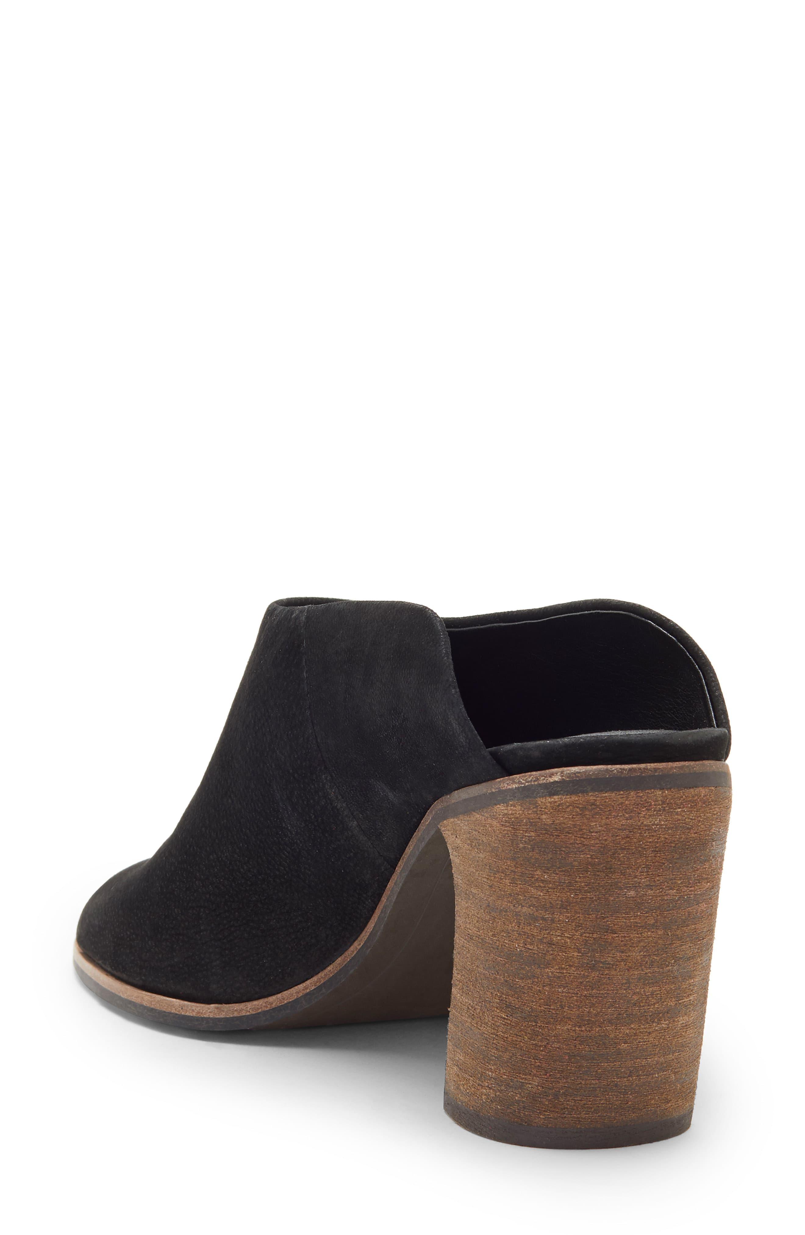 vince camuto jenabie mule