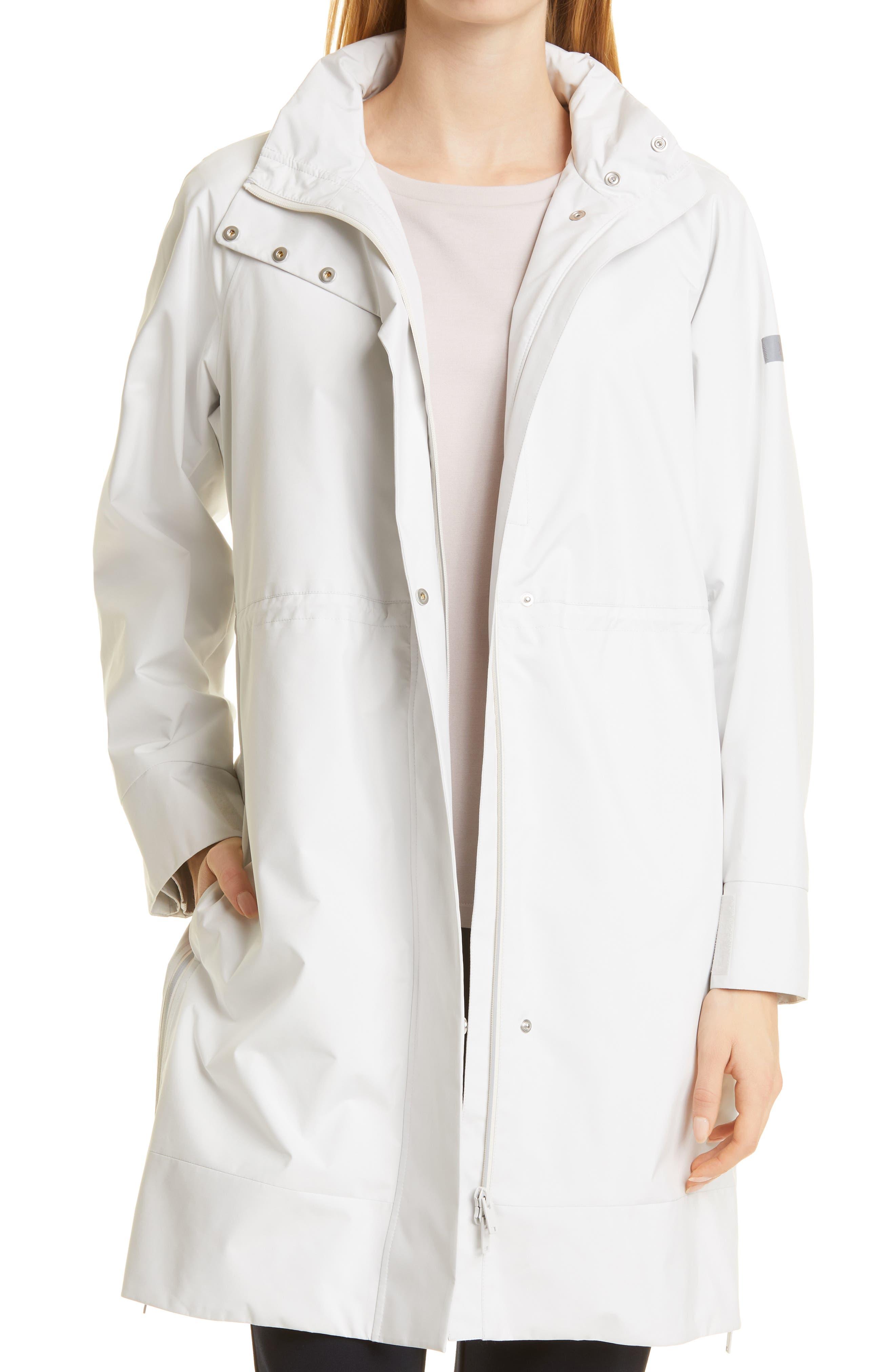 Max Mara Vicini Packable Hood Raincoat in White | Lyst