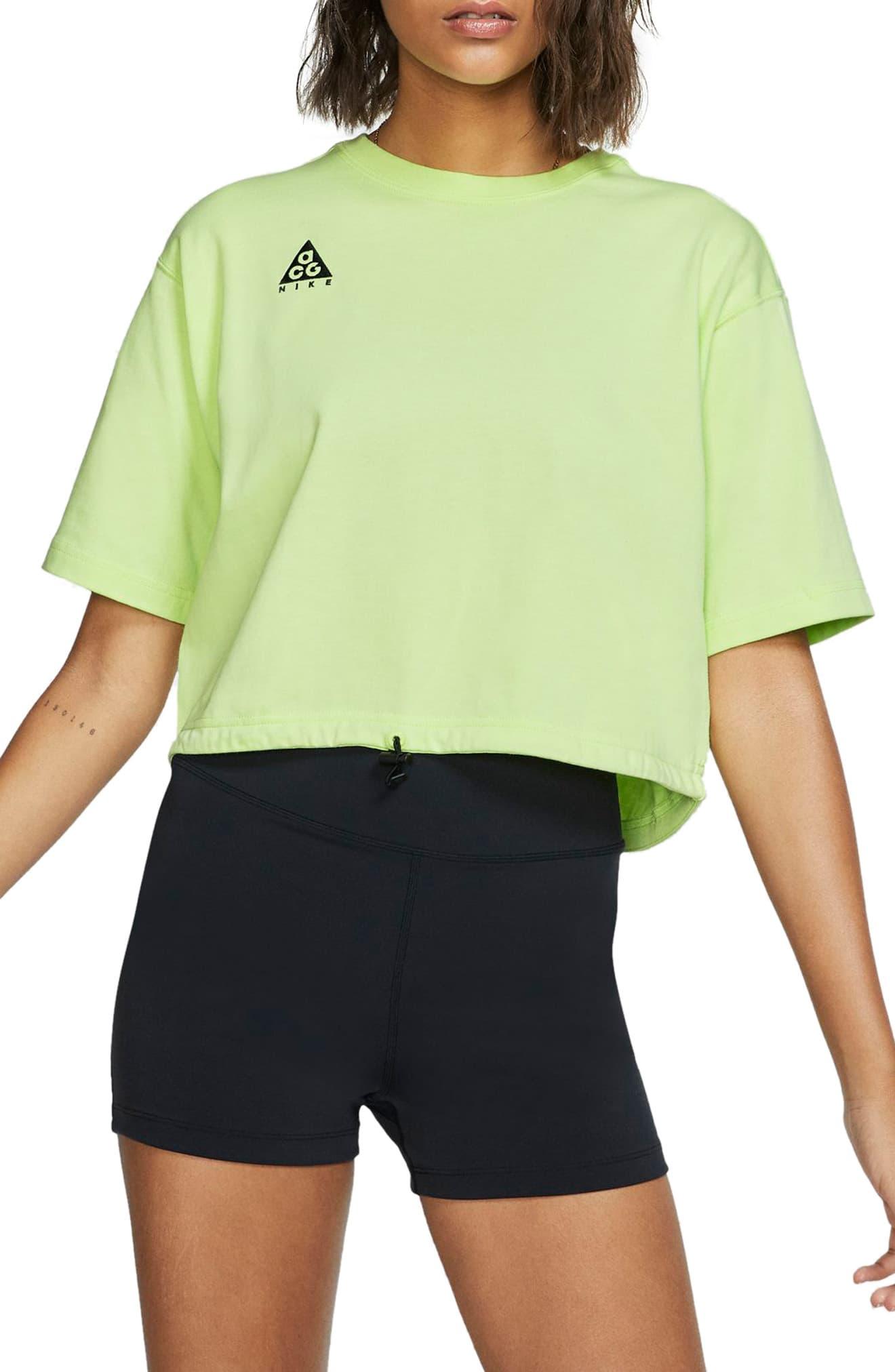 nike acg womens shorts