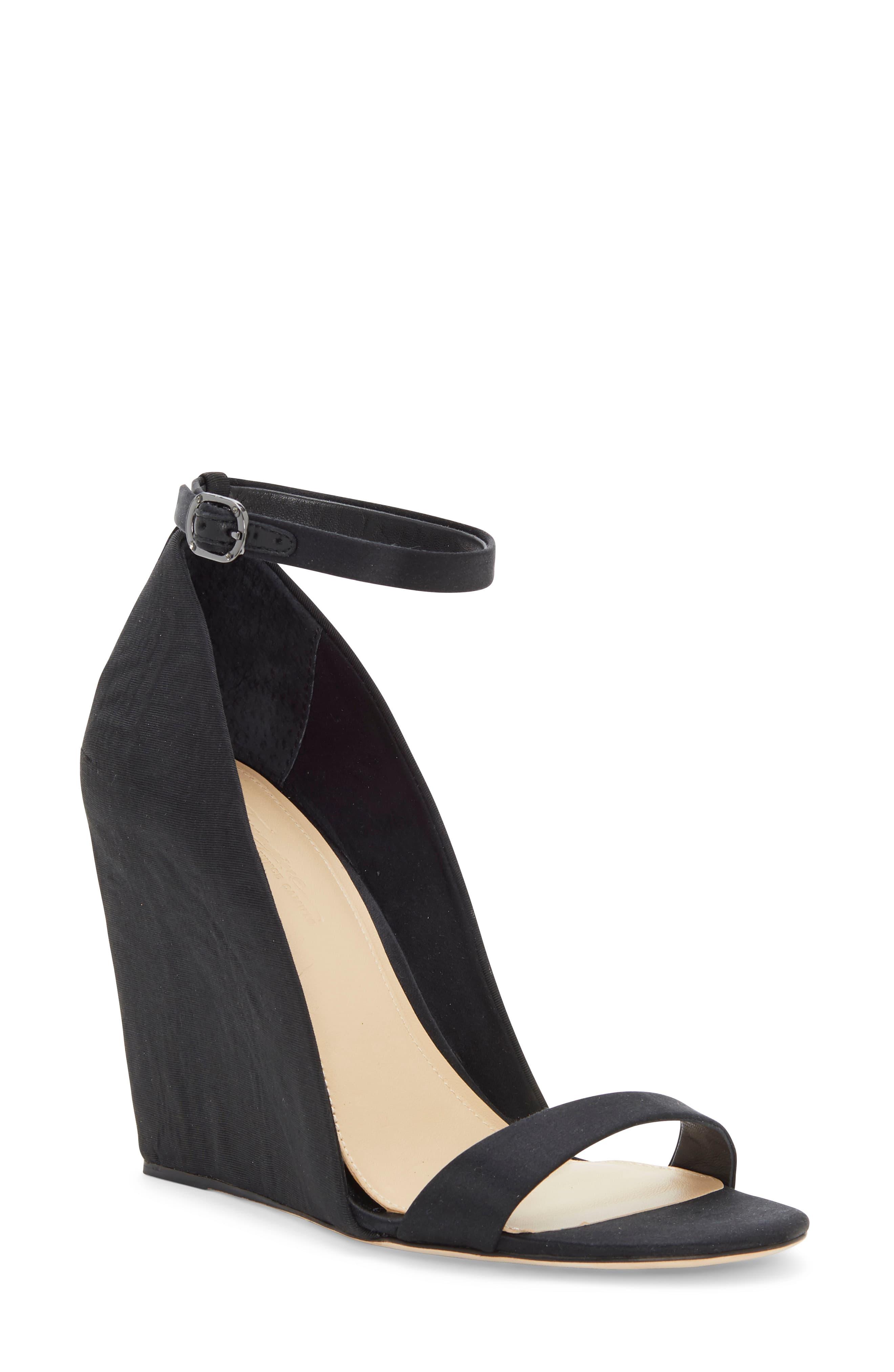 imagine vince camuto joan wedge sandal