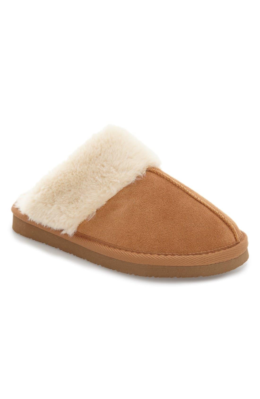 minnetonka women's sheepskin mule slipper