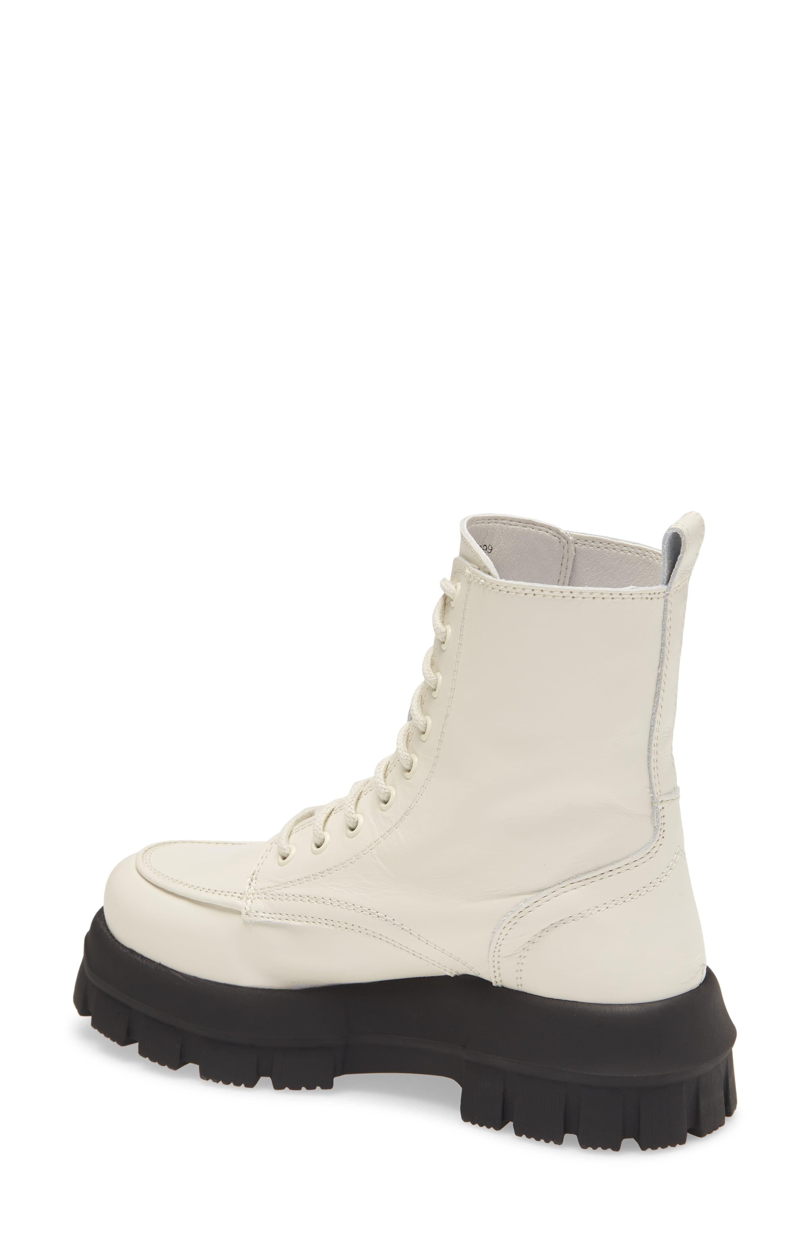 TOPSHOP Ava Ecru Leather Chunky Lace Up Boots in Cream (White) - Lyst