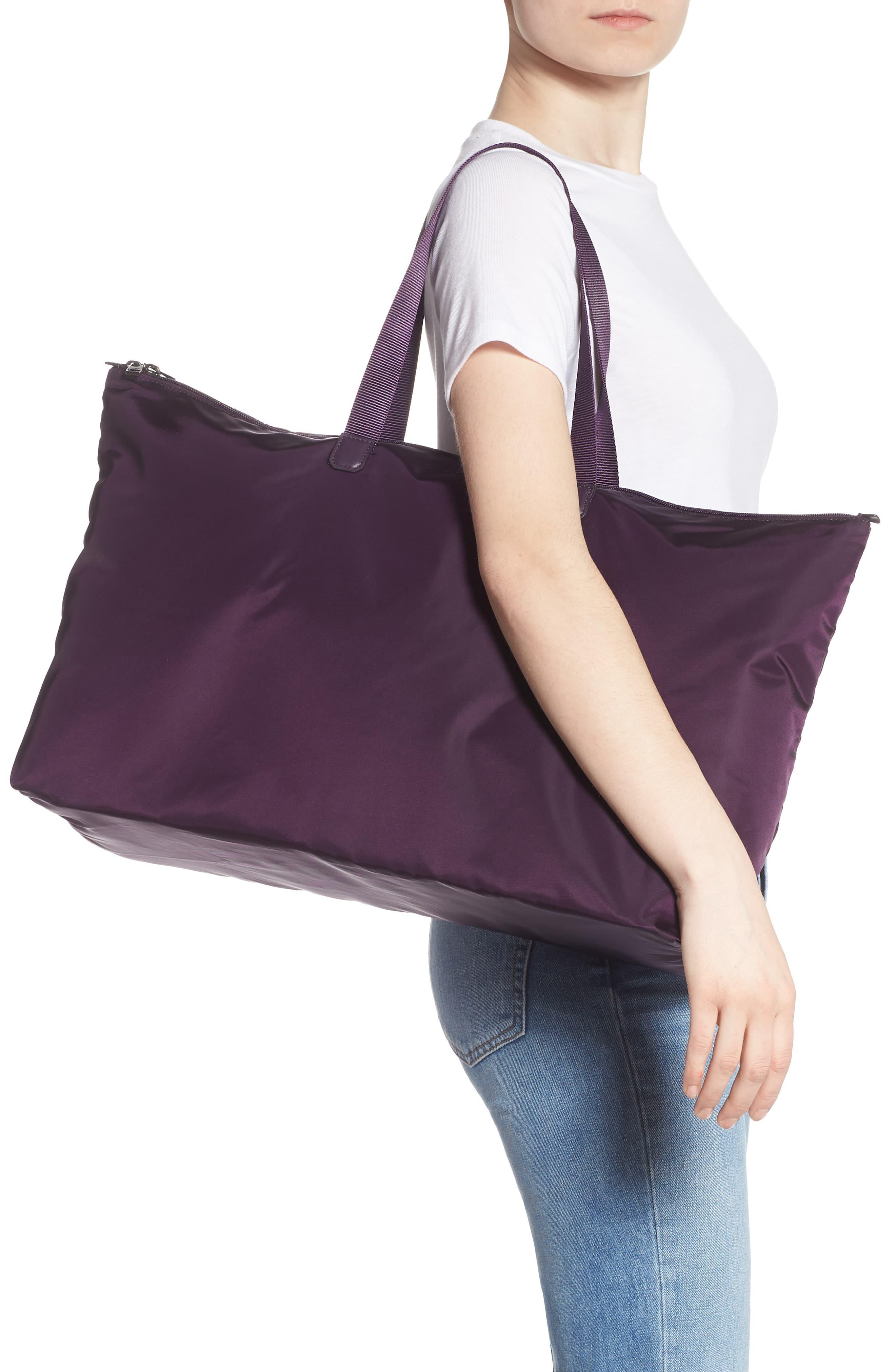 tumi packable tote