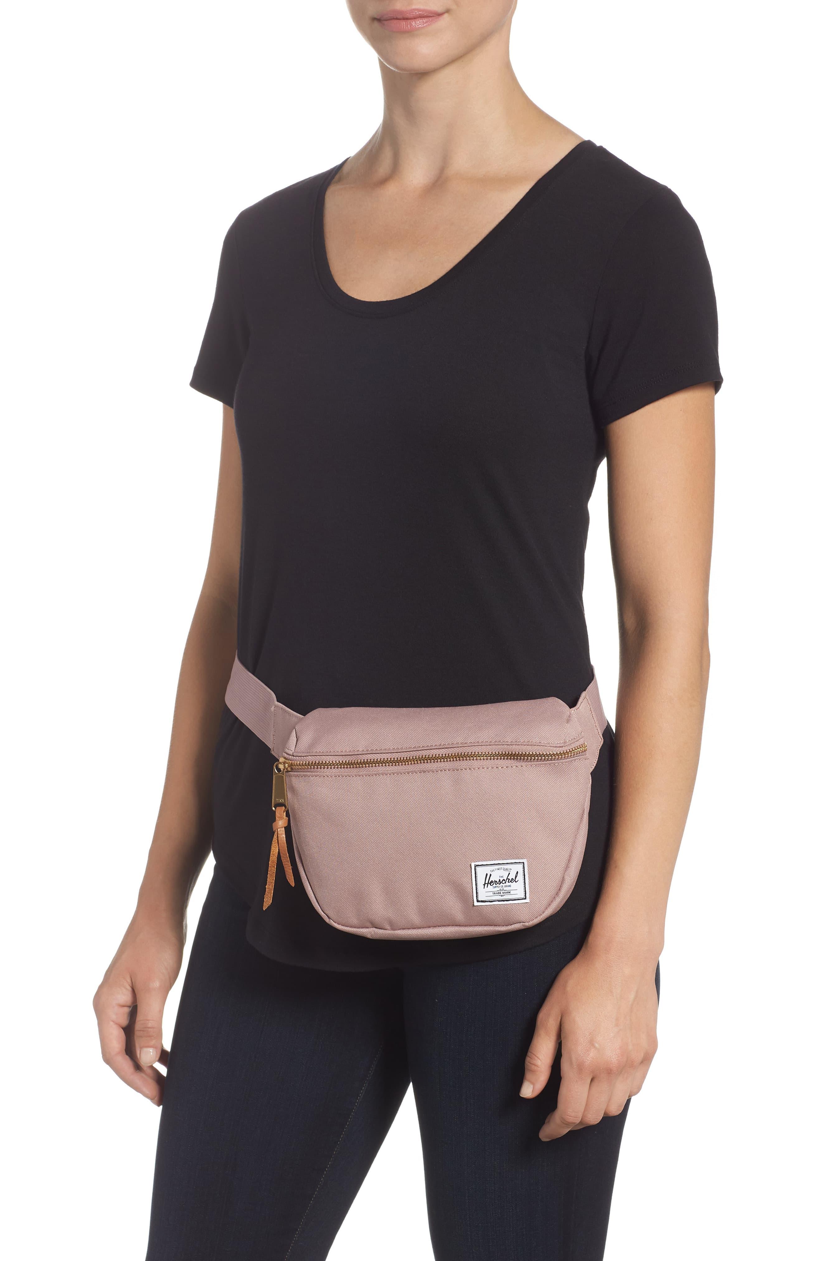 herschel fifteen light belt bag