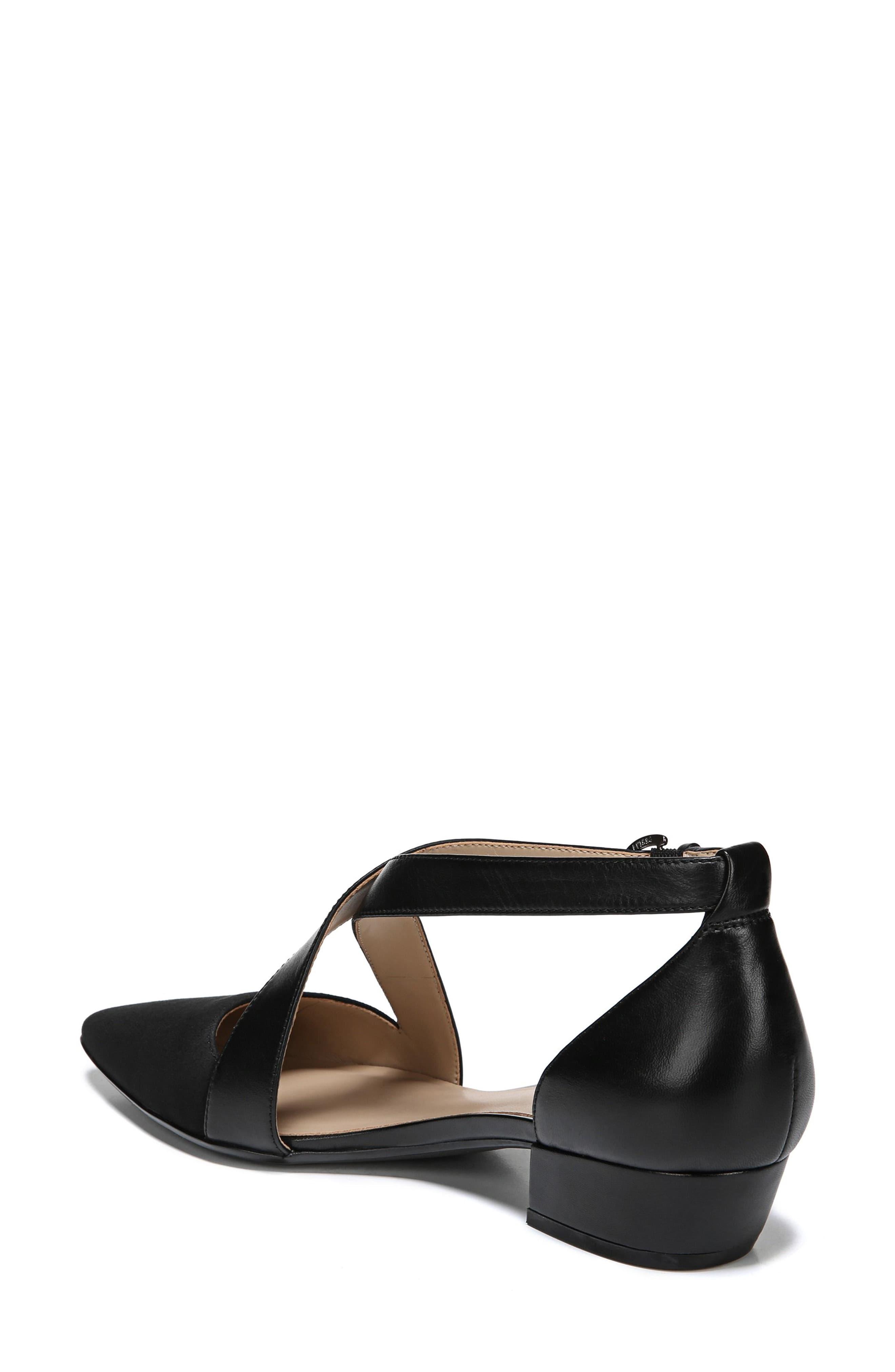 naturalizer blakely shoe