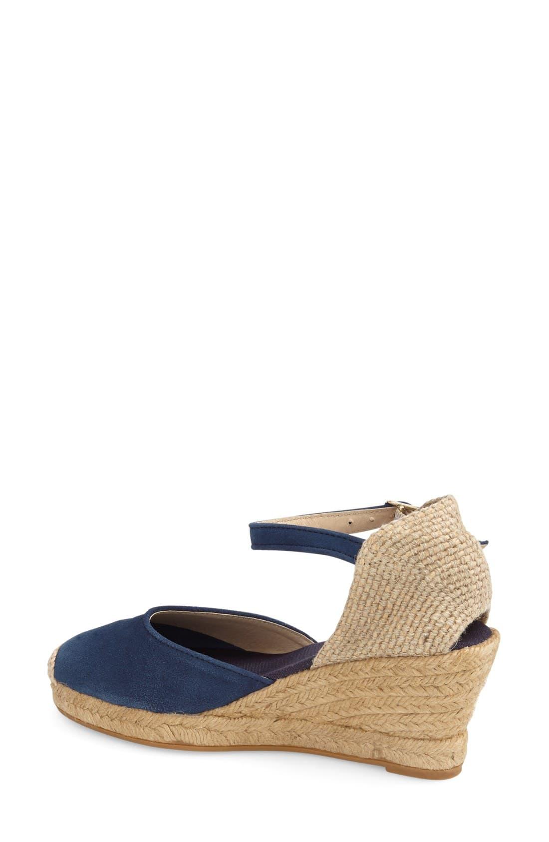 inc gold slippers