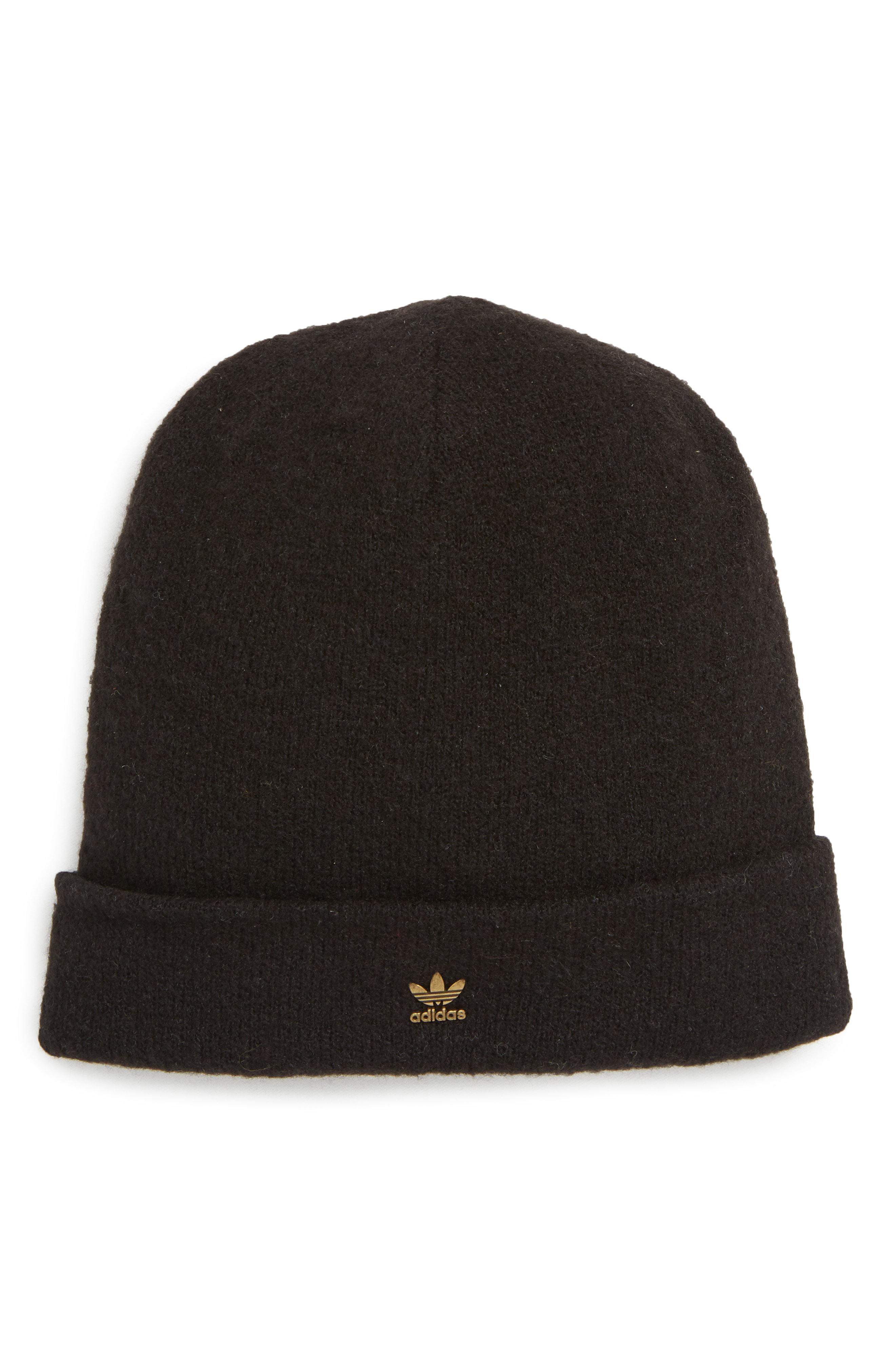 adidas fuzzy beanie
