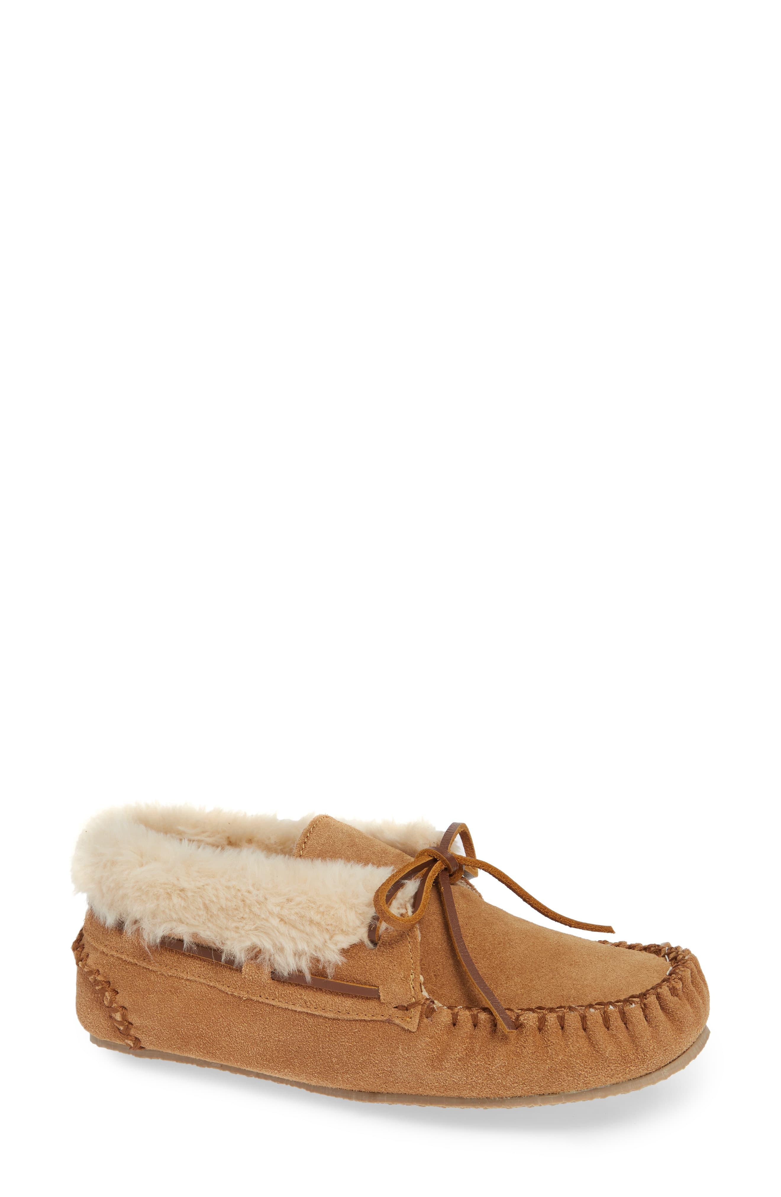 minnetonka suede bootie slipper