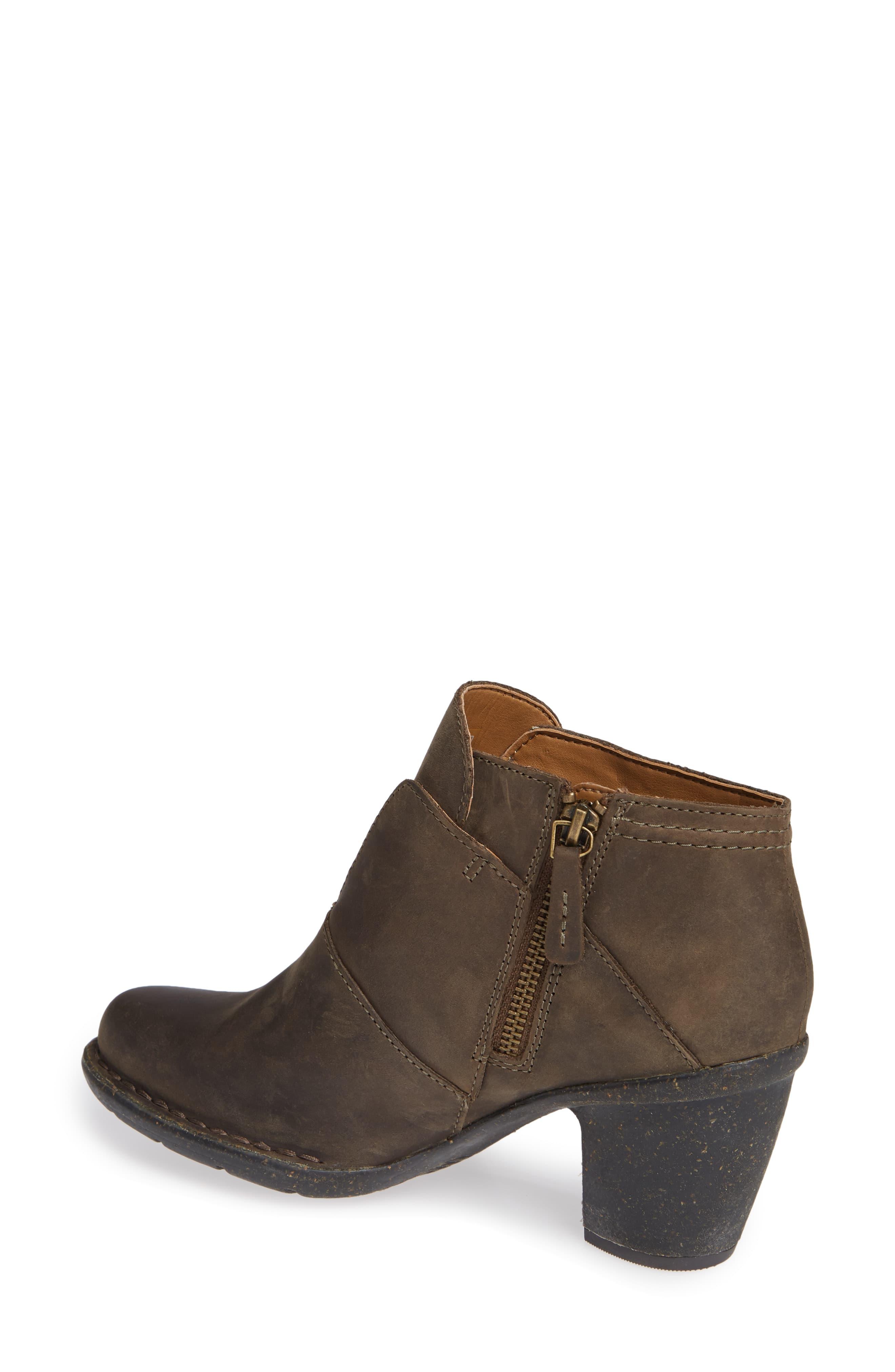 clarks carleta york bootie