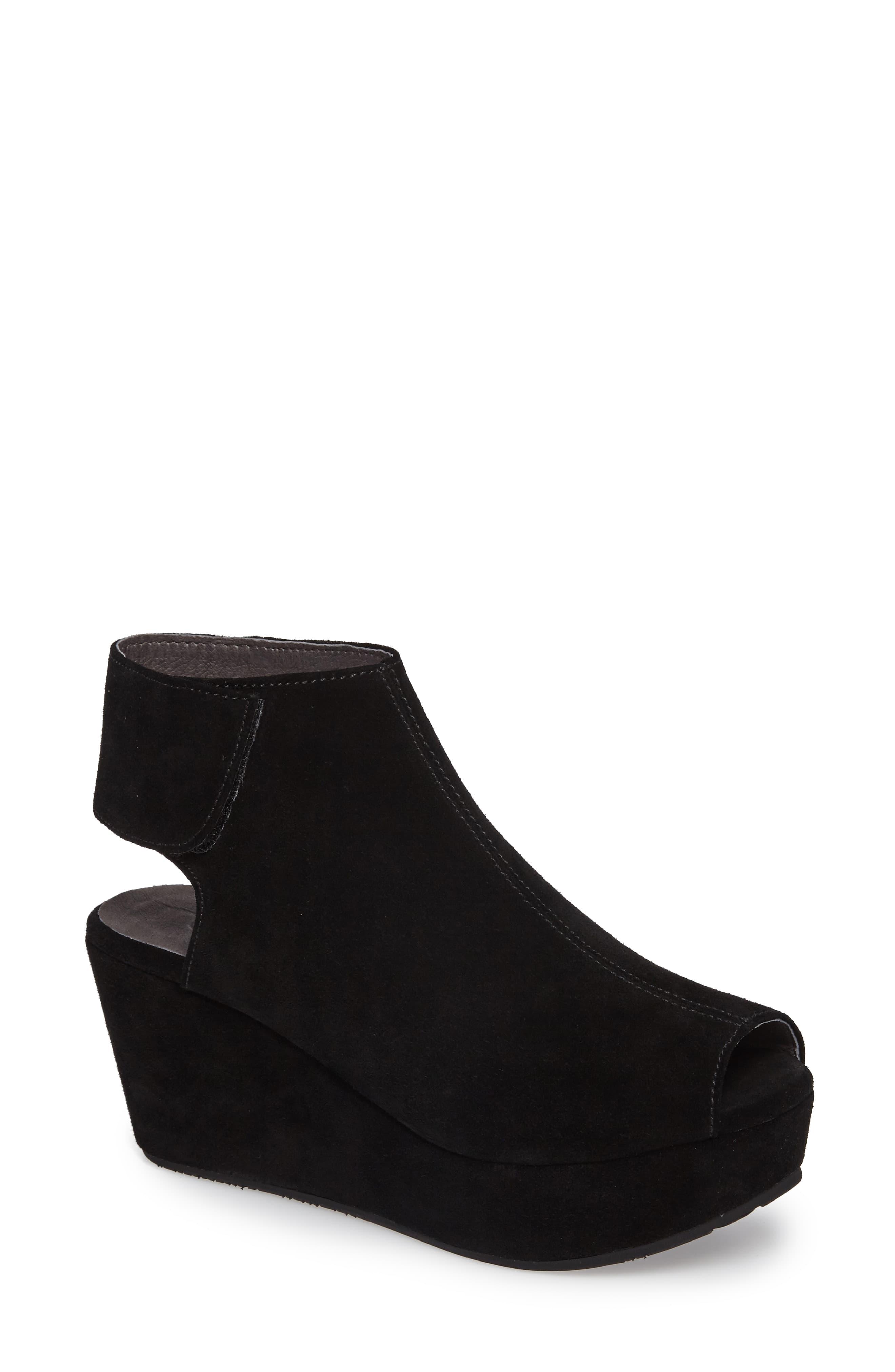 chocolat blu black wedges