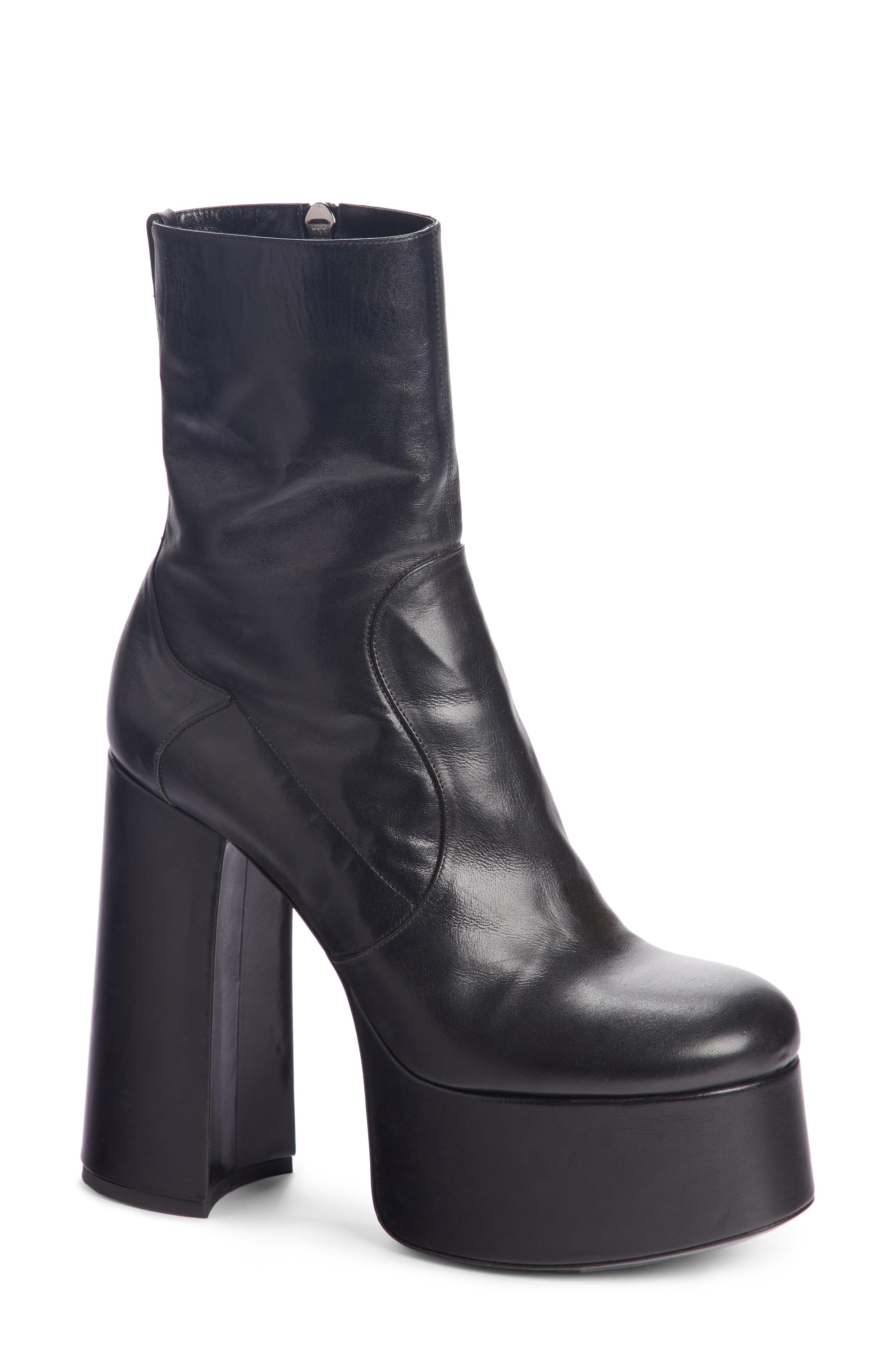 Saint Laurent Billy Booties in Black | Lyst