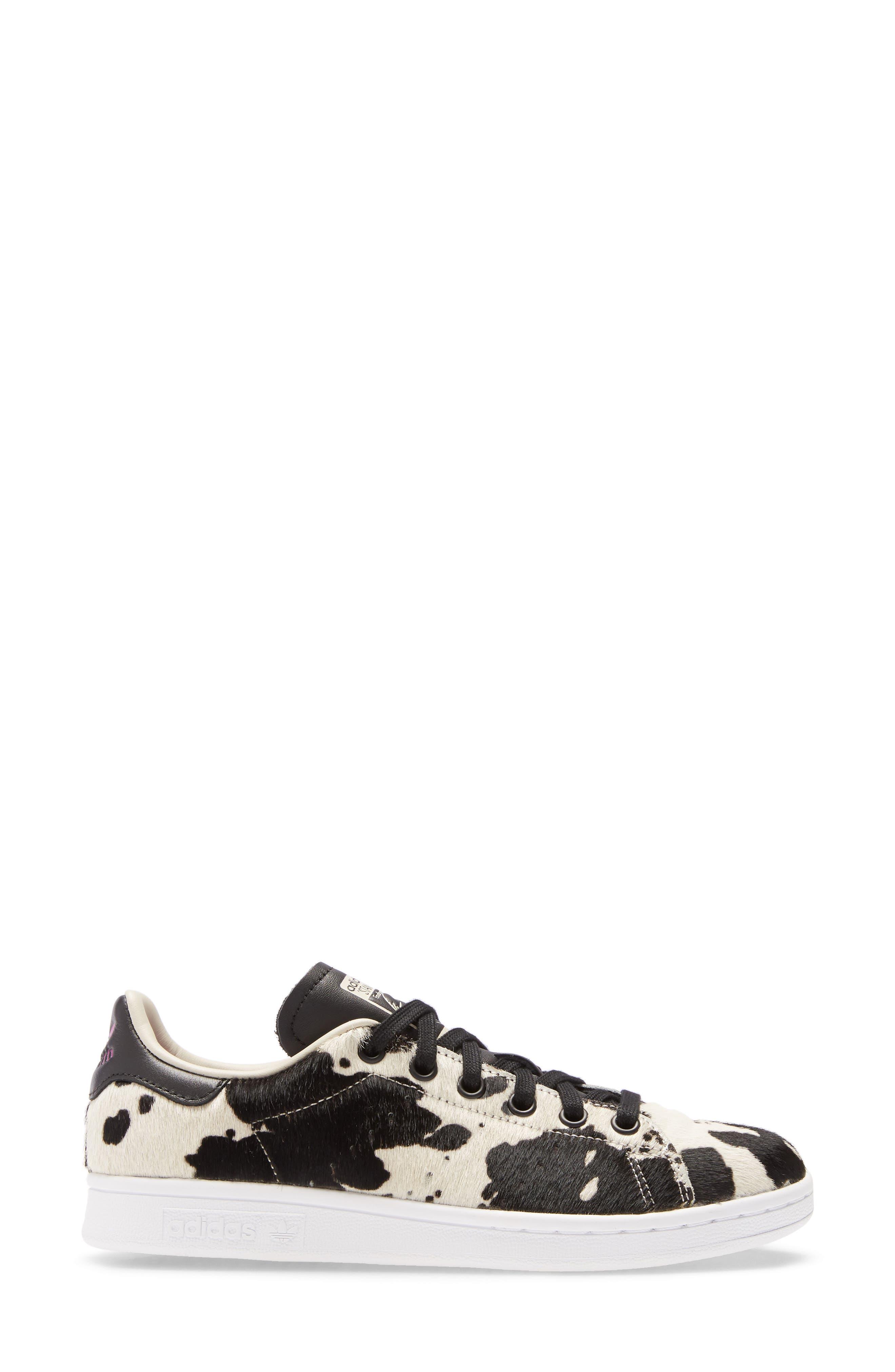 Stan smith black clearance hair