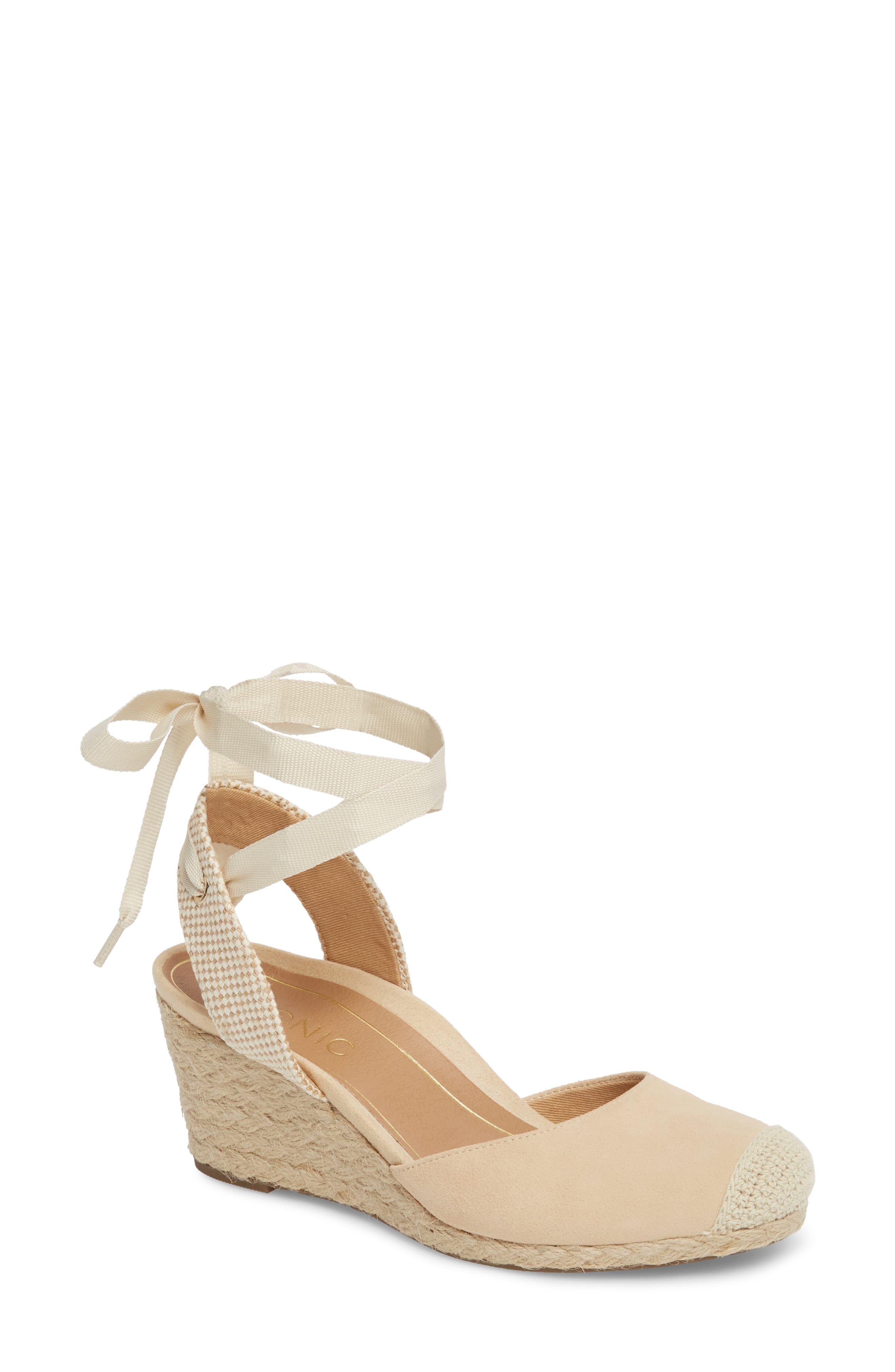 vionic maris ankle strap wedge