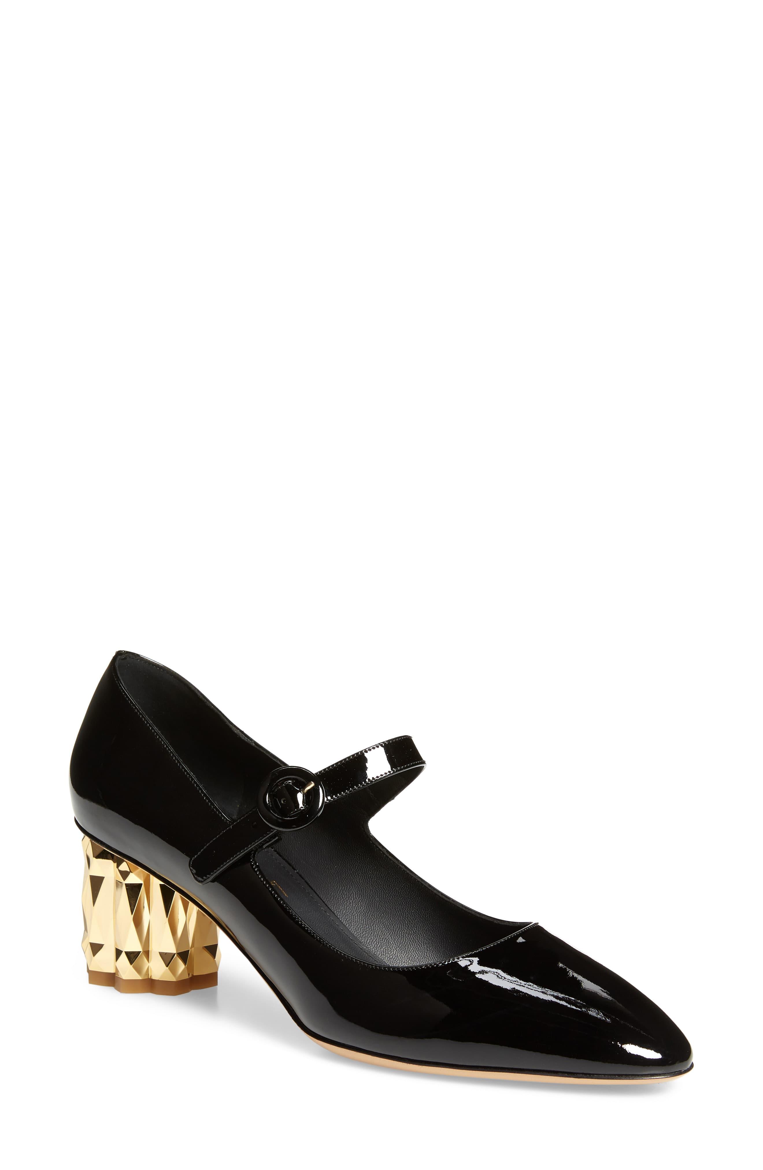 ferragamo mary jane shoes