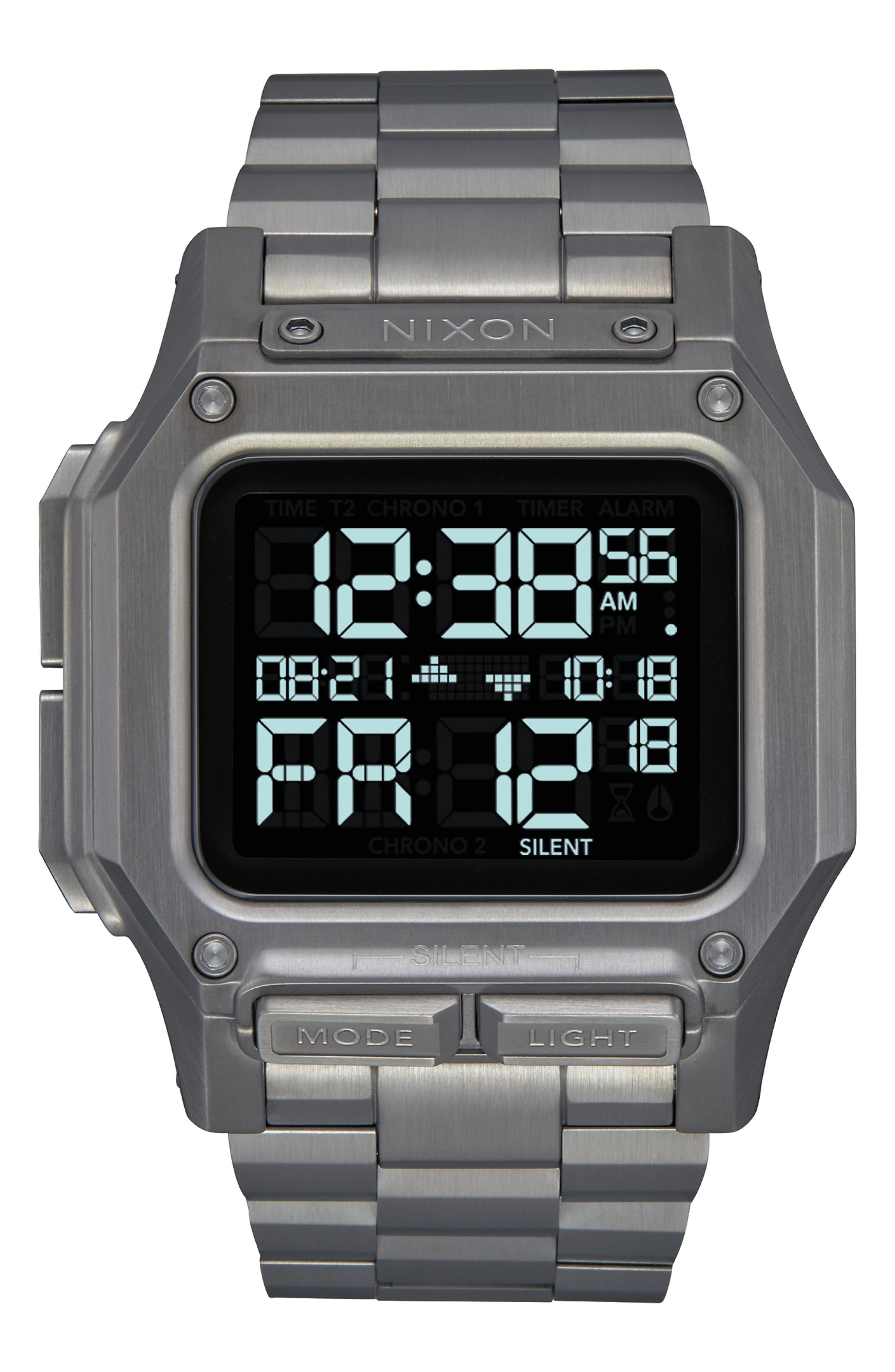 nixon regulus surplus