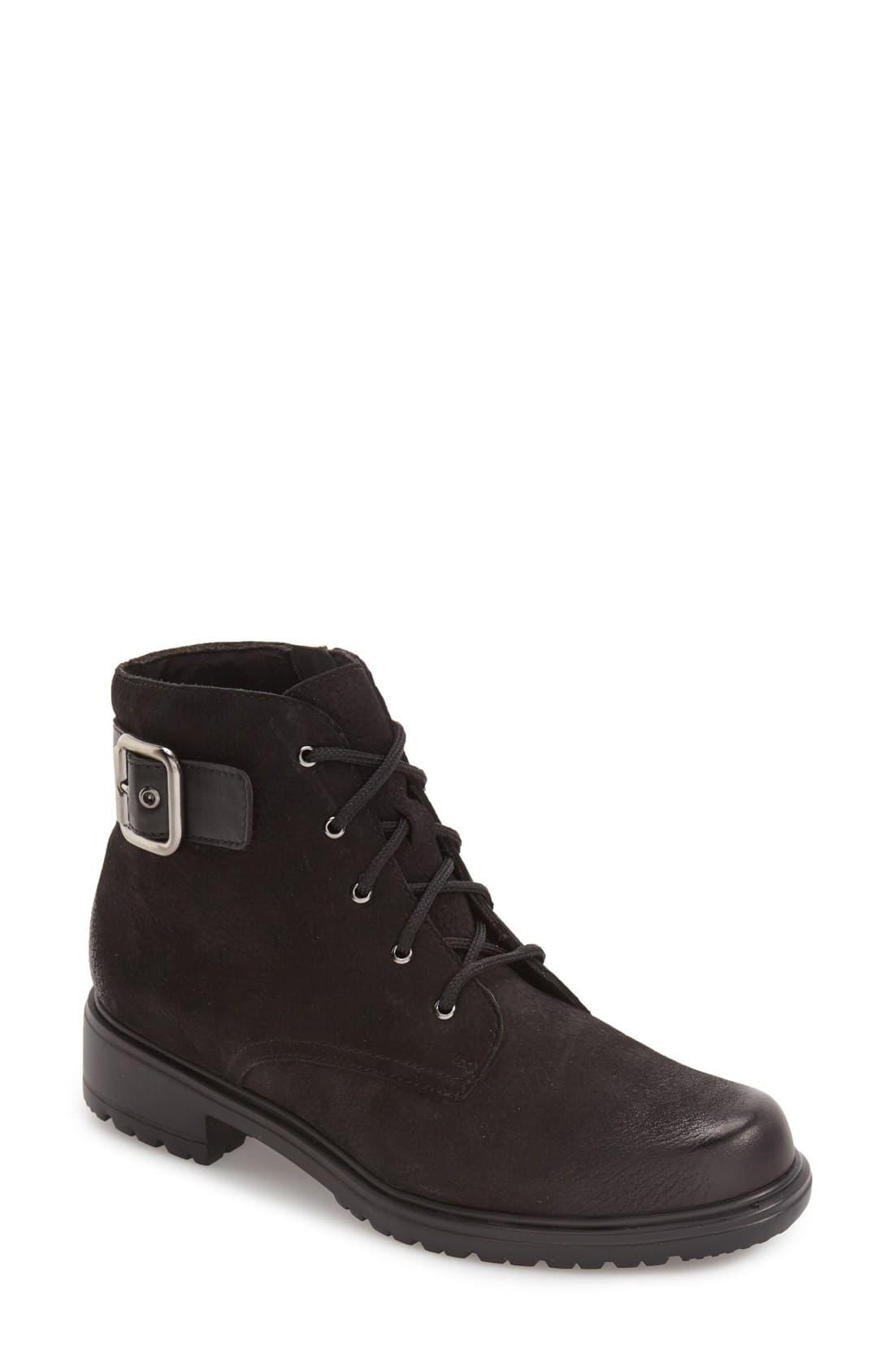 Munro Leather Bradley Water Resistant Boot in Black Leather (Black