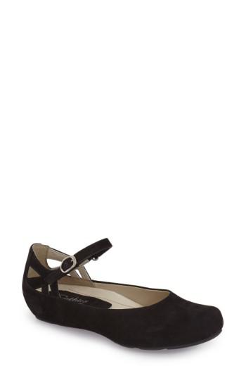 earthies capri black