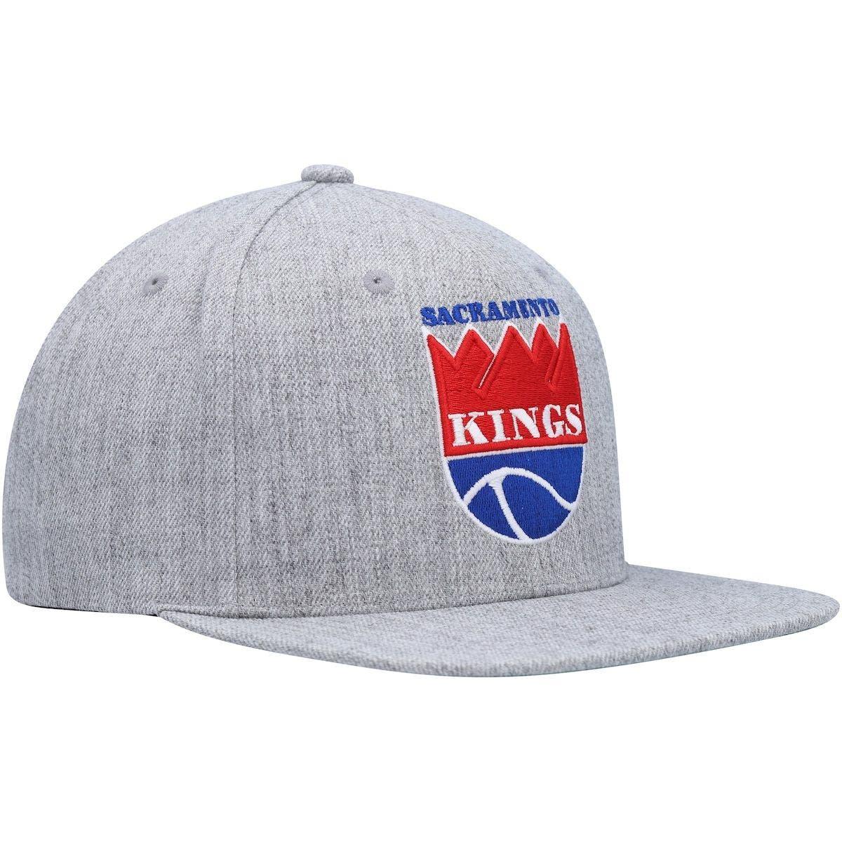 Mitchell & Ness Sacramento Kings Basic Classic Snapback Adjustable Hat Cap  - Black