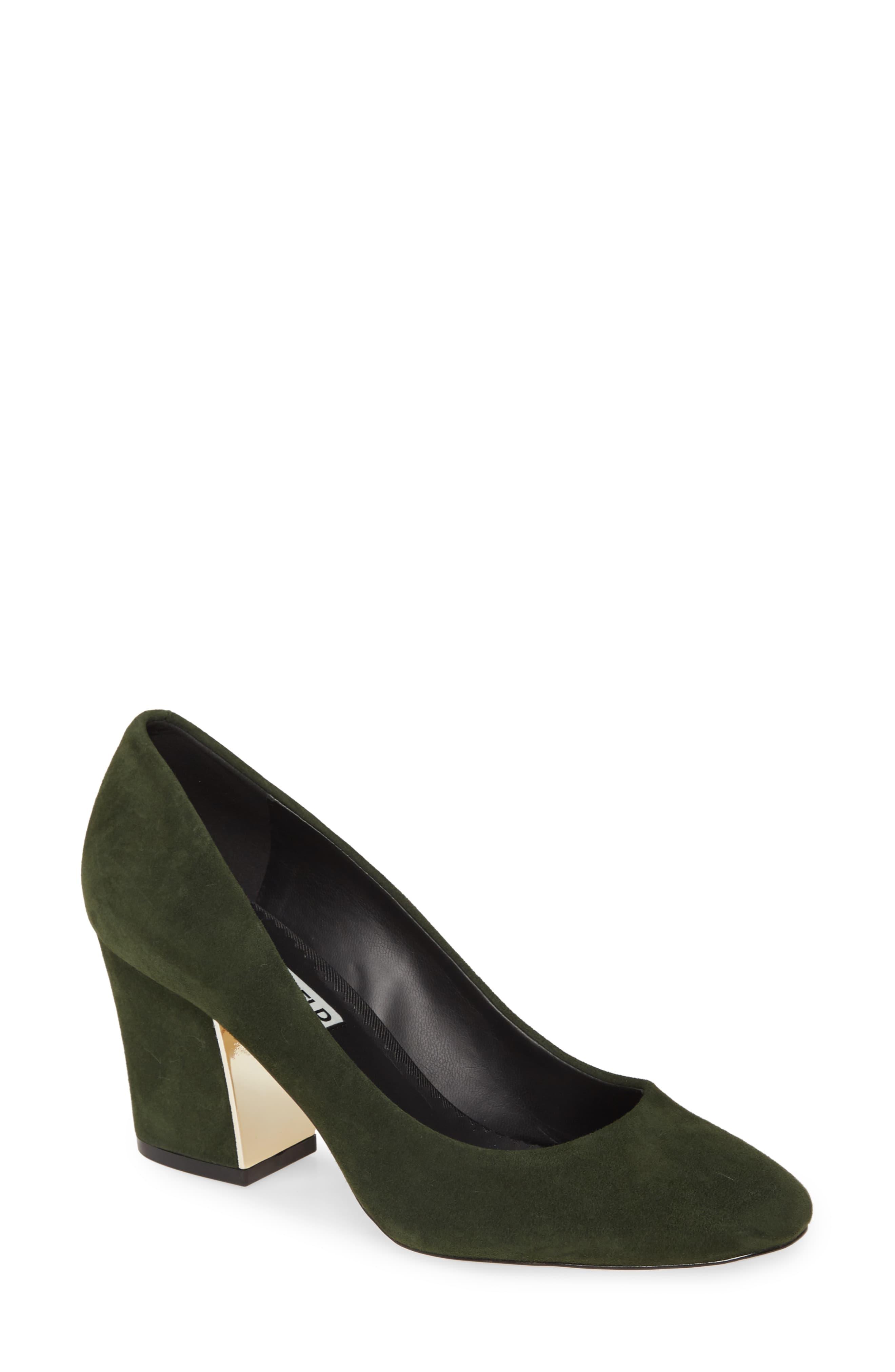 karl lagerfeld paris sabrina pump