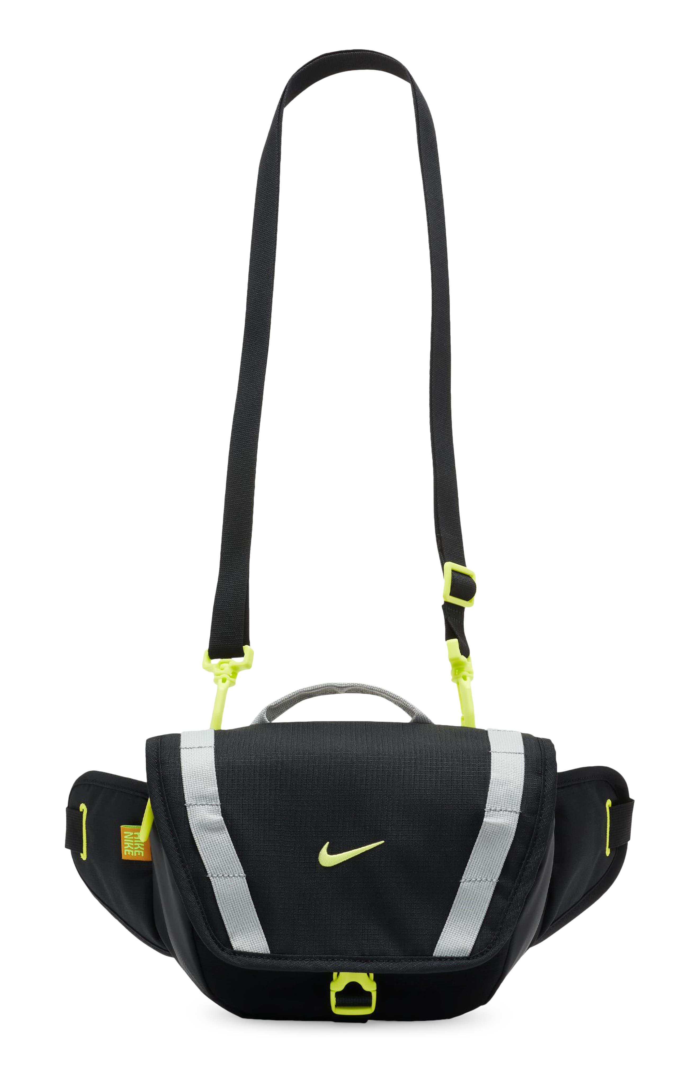 Nike Hike Convertible Belt Bag in Black | Lyst