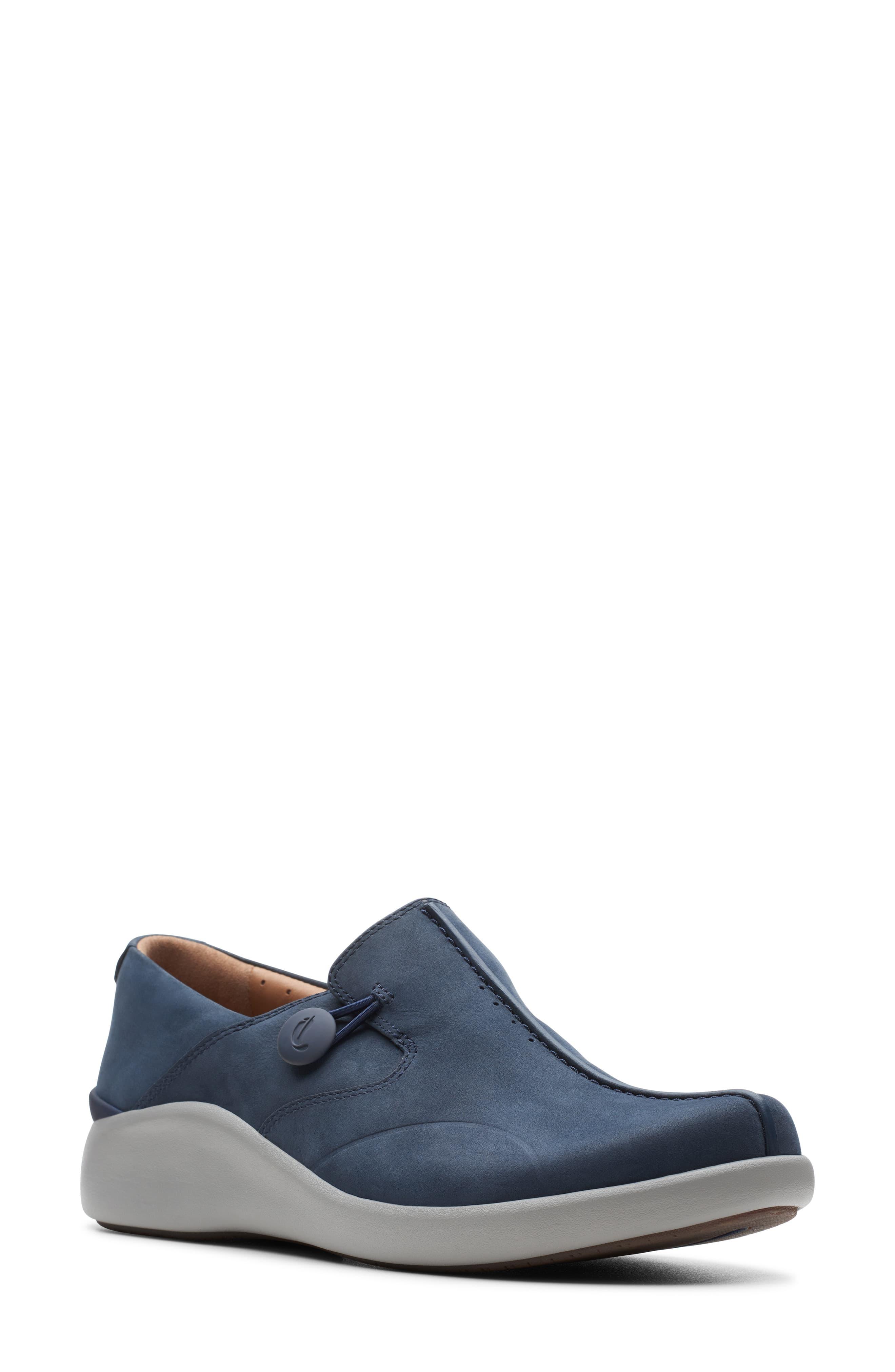 clarks unloops sale