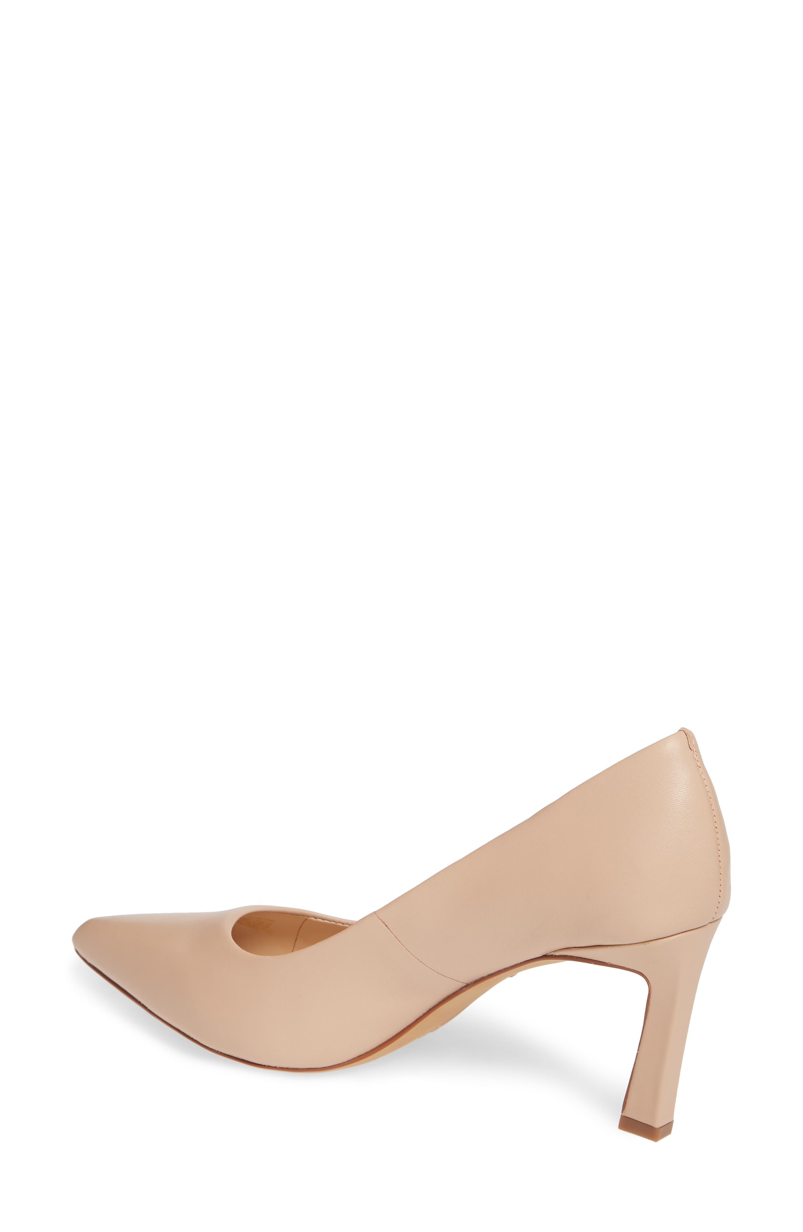 vince camuto retsie pump