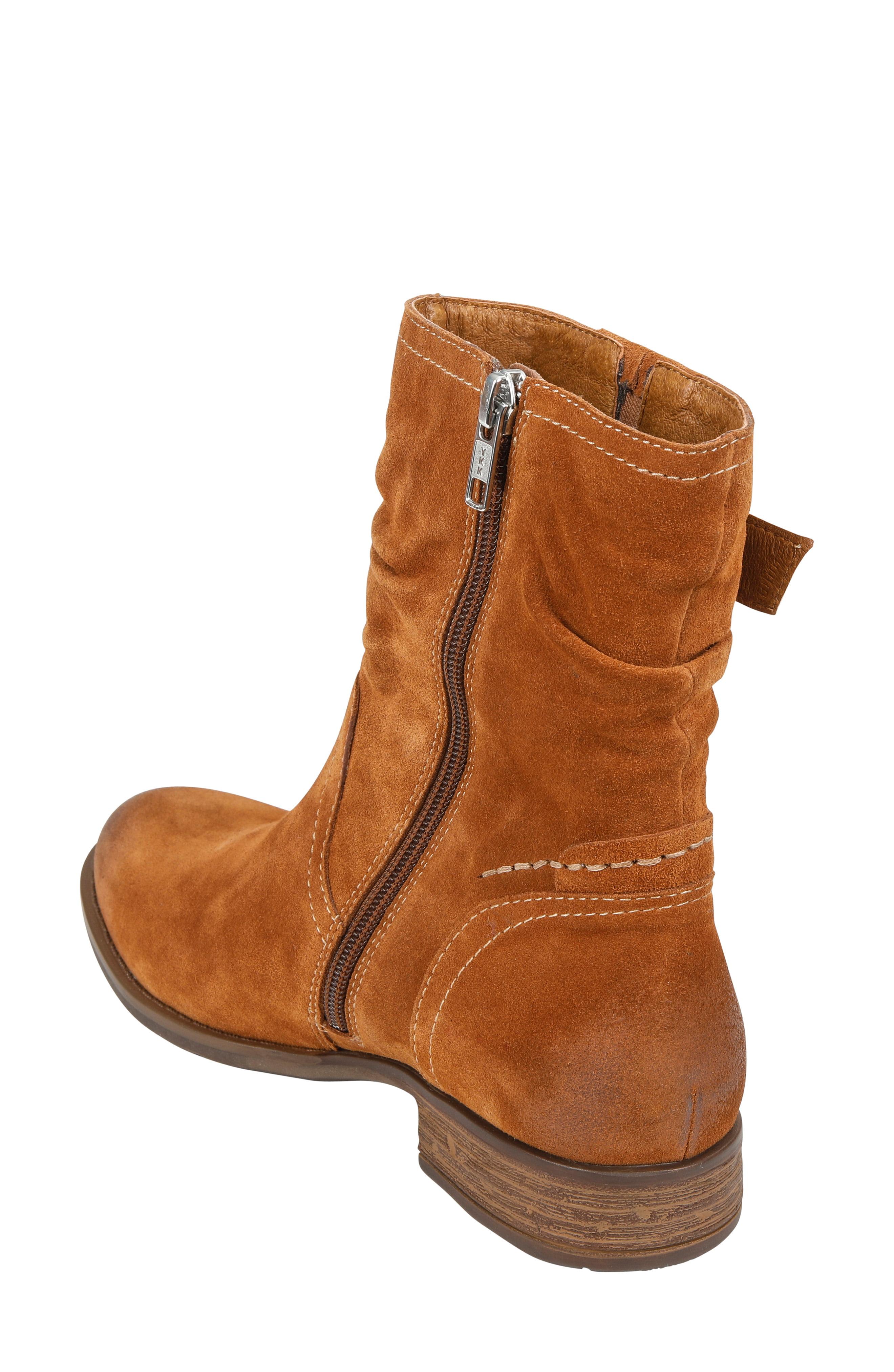 earth beaufort slouch boot
