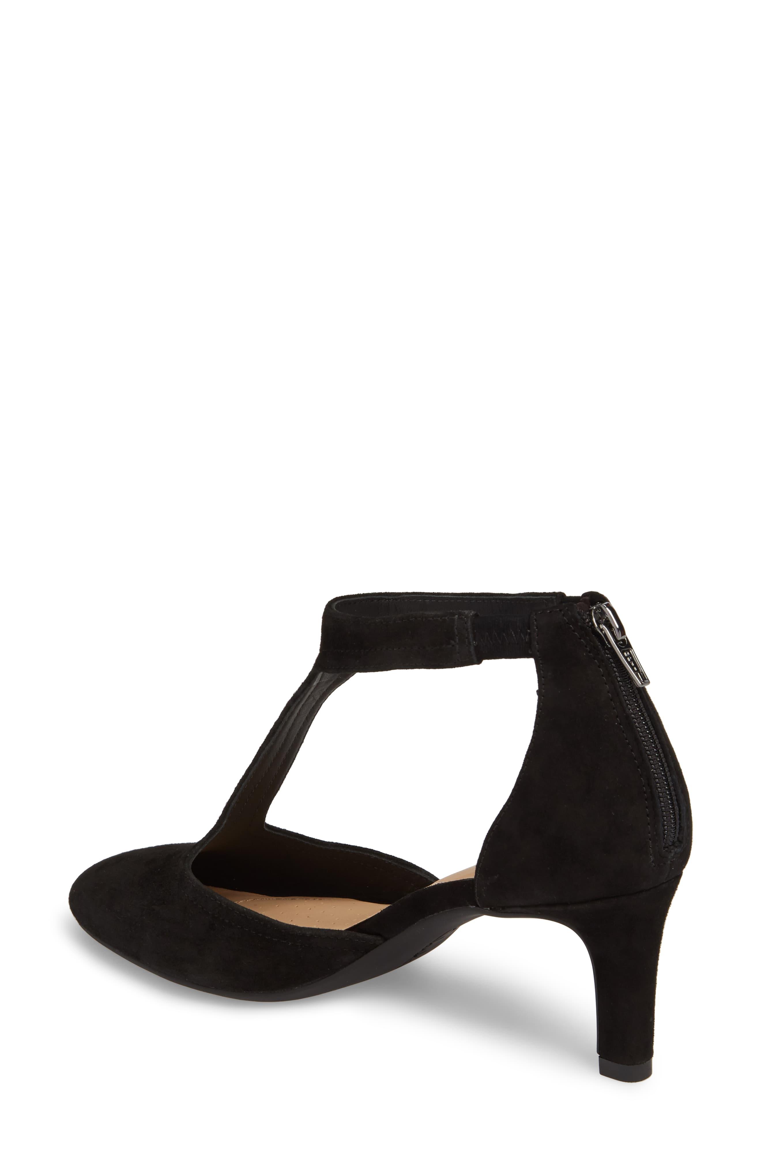 clarks calla lily pump