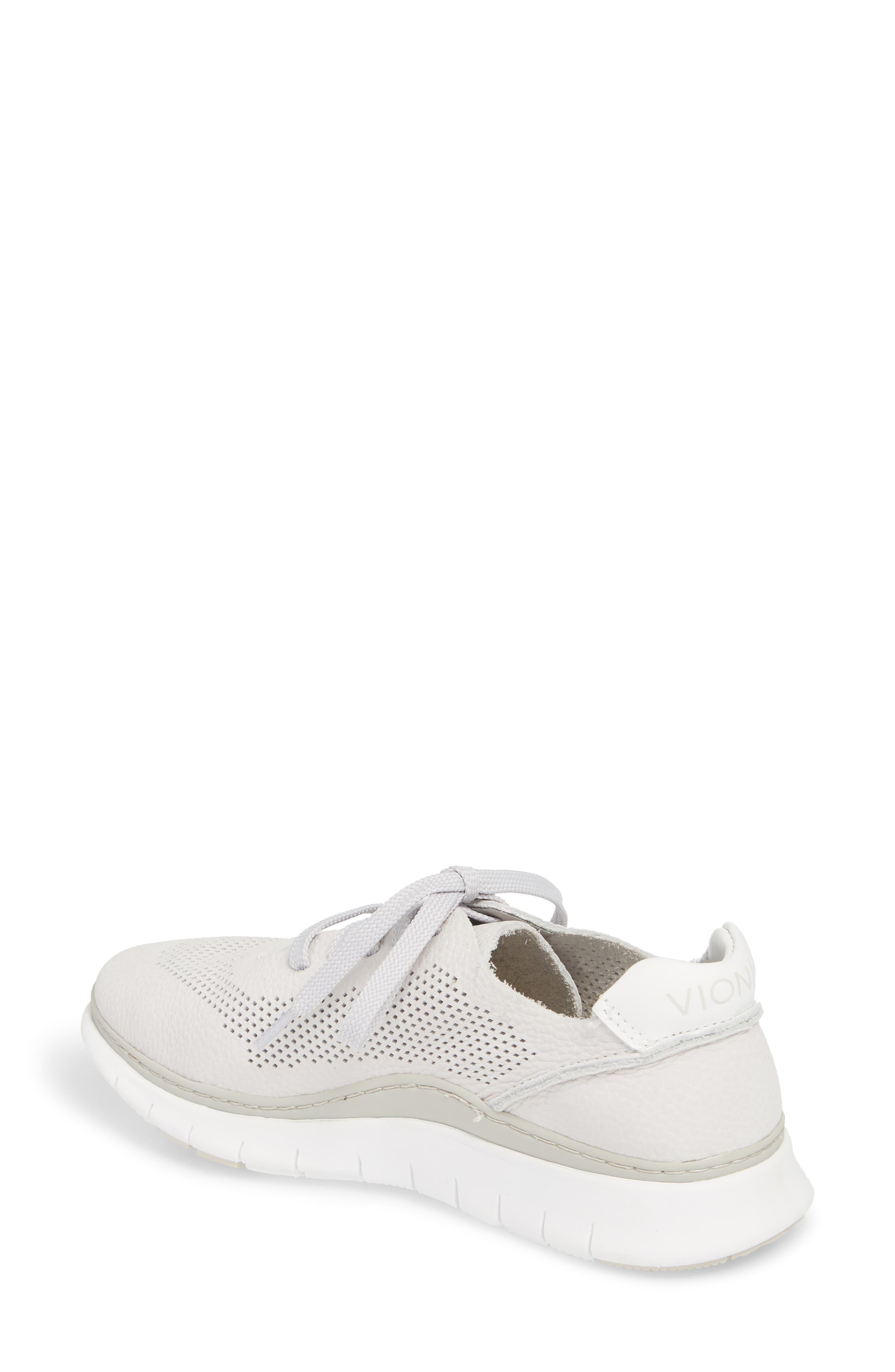 vionic joey sneaker