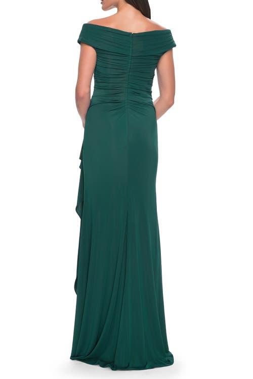 sachin and babi light blue dress Is anyone selling anything similar to the pictures below? Ideally a satin  type material with a deep v neck in a size 10. I wouldn't mind a dress but  bonus points if