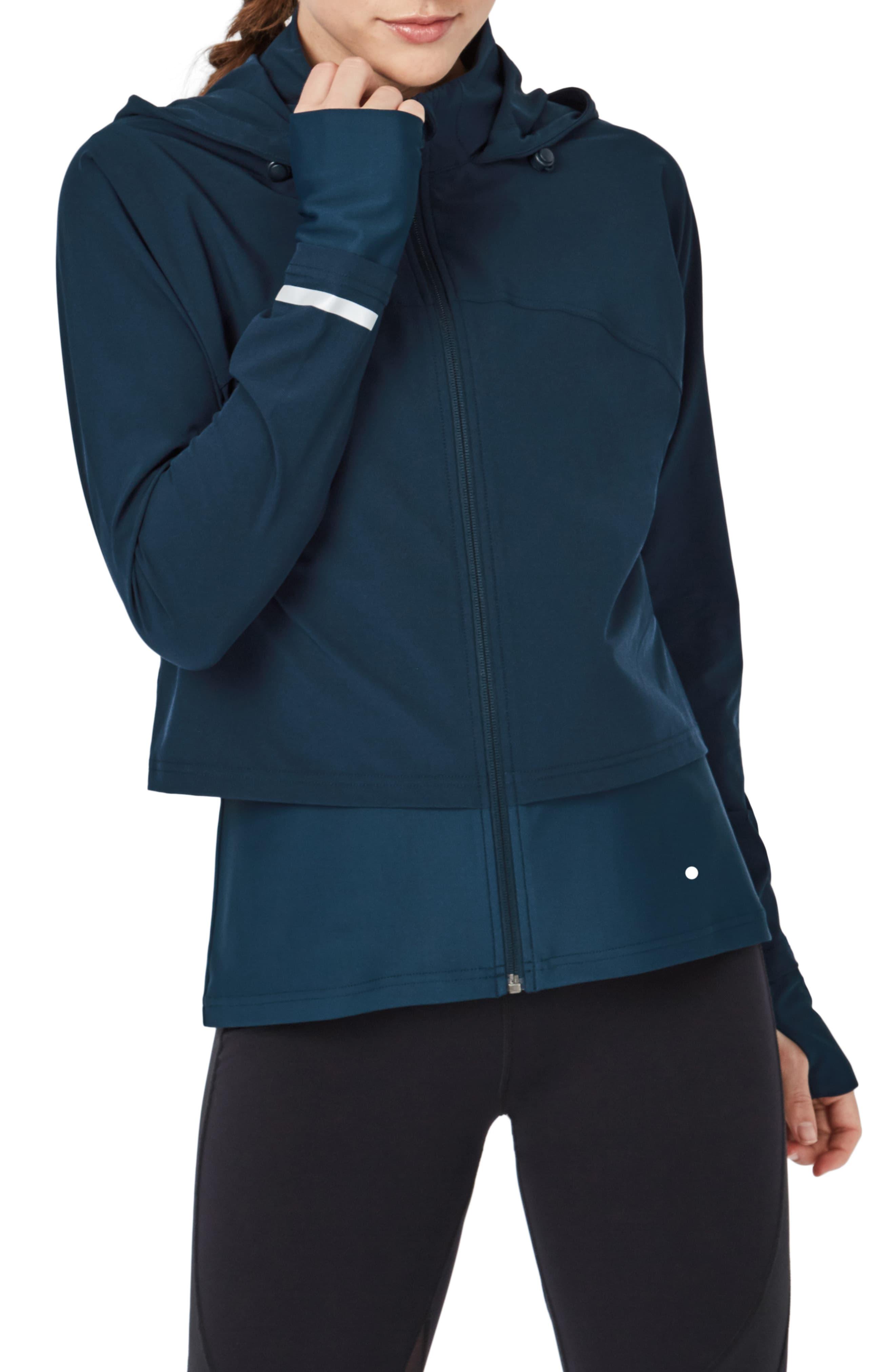 6 Reasons to Buy/Not to Buy Sweaty Betty Fast Track Thermal