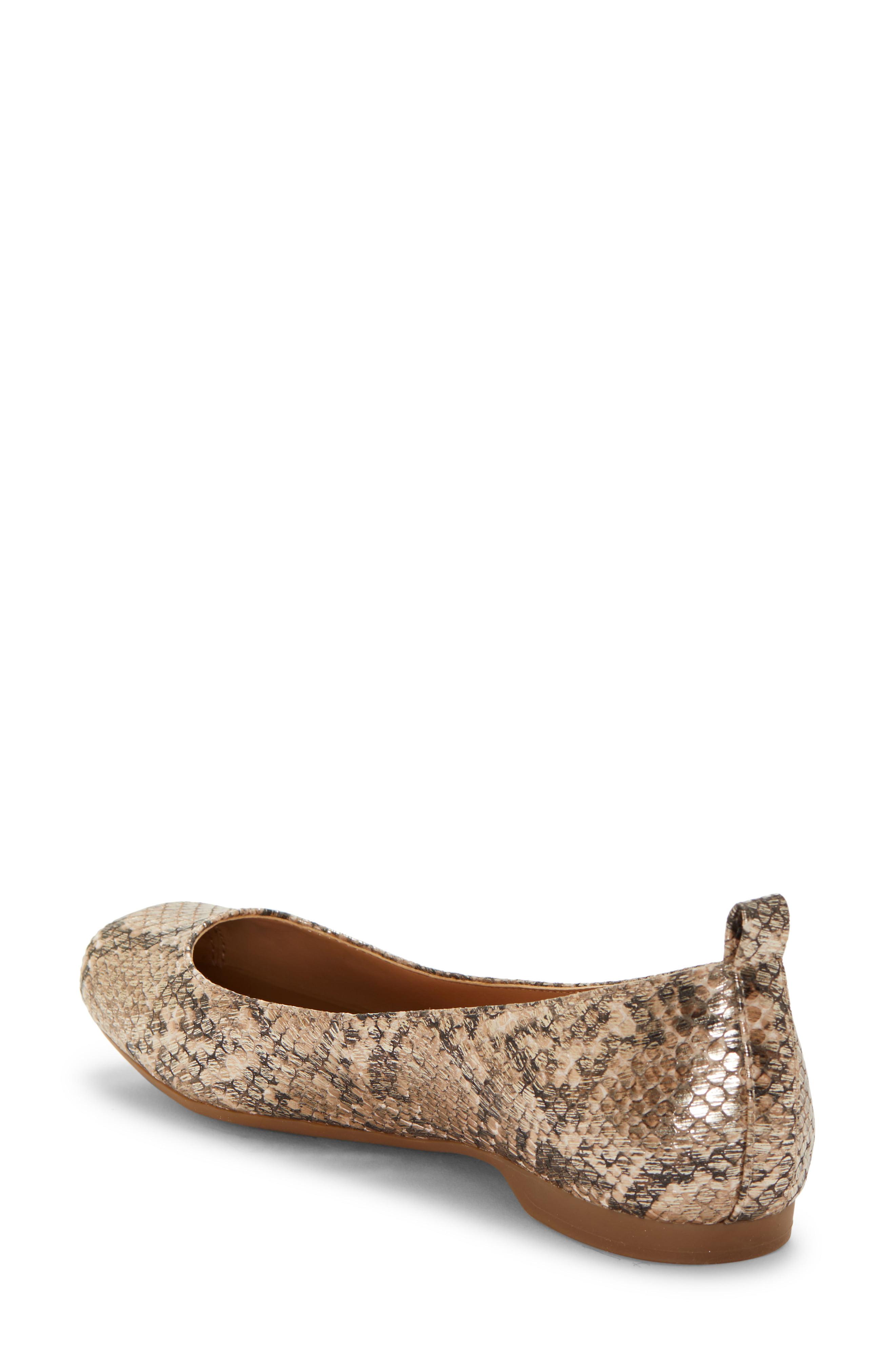 jessica simpson mickella flats