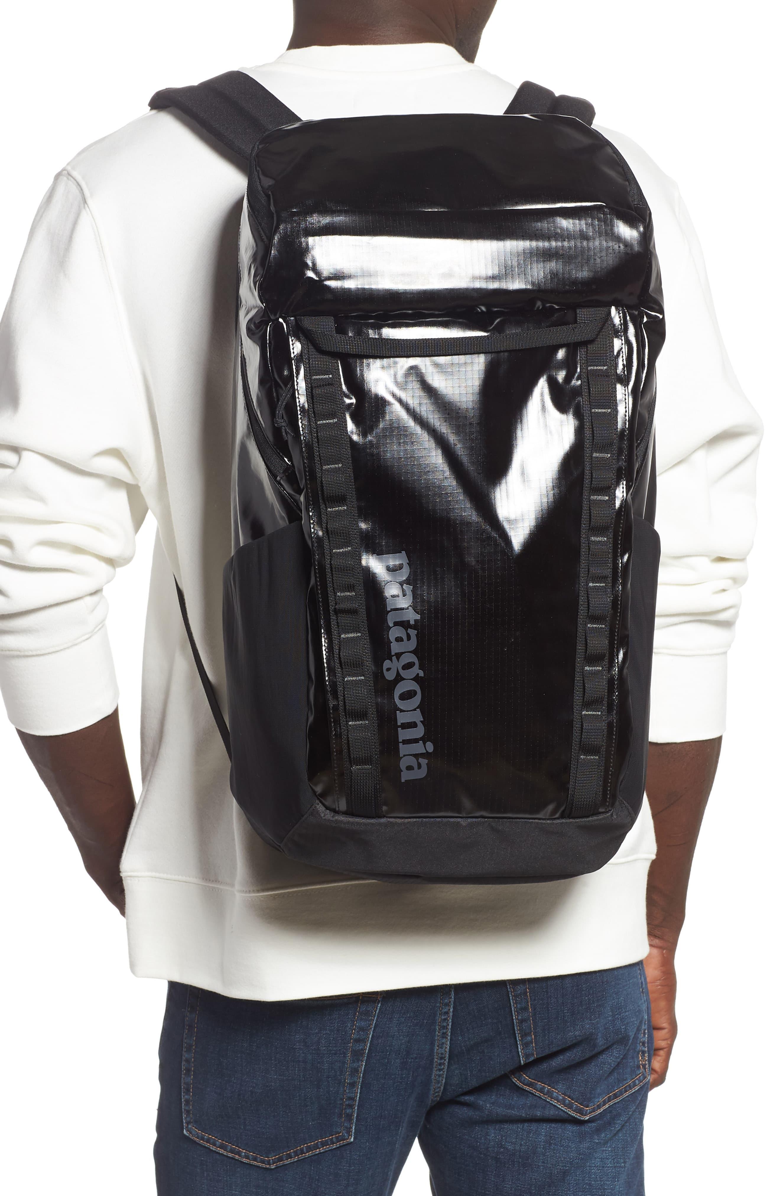 patagonia black hole backpack 32