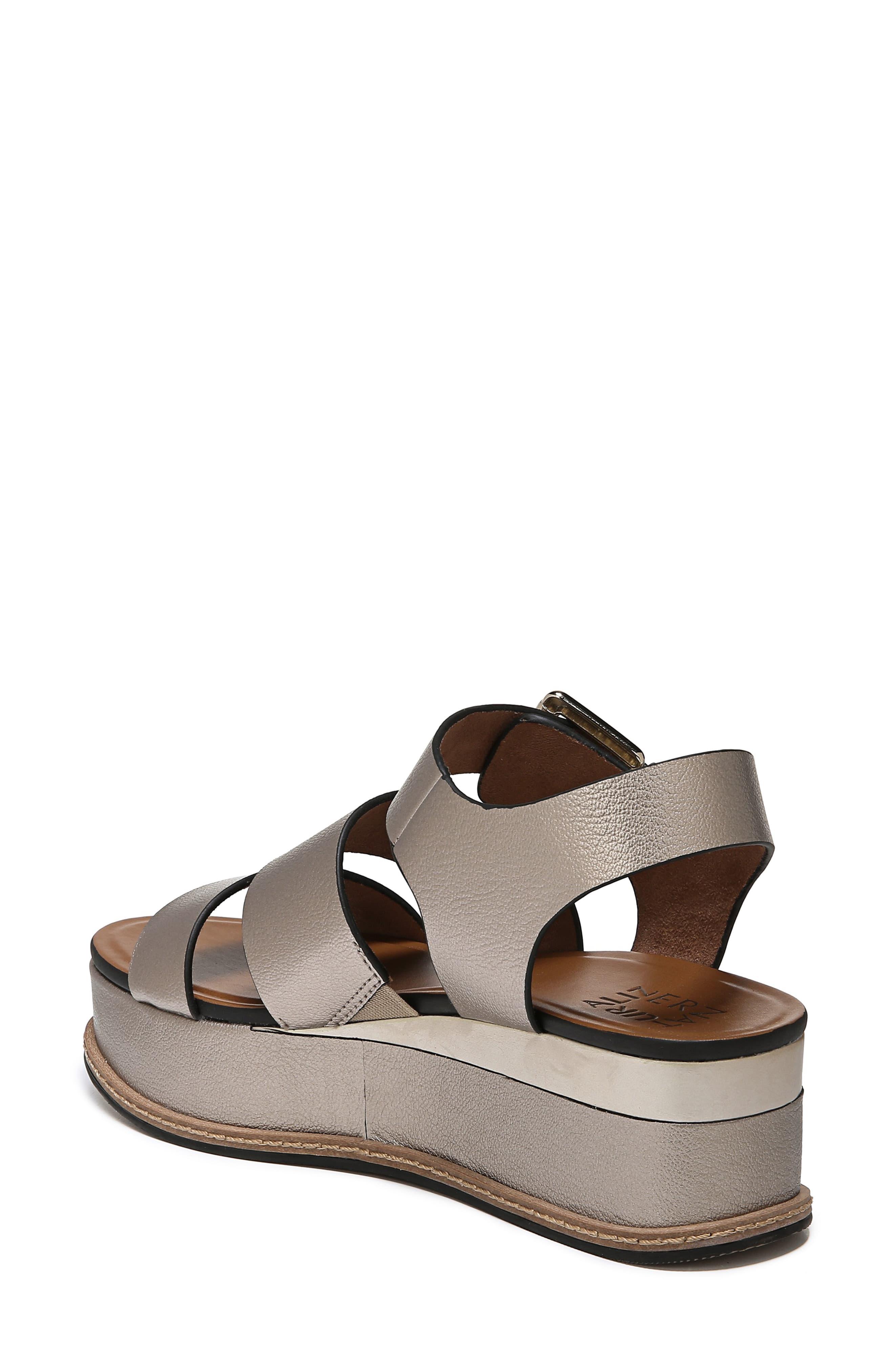 naturalizer billie platform sandal
