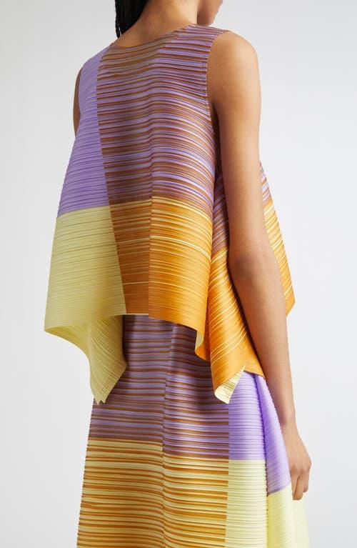 Pleats Please Issey Miyake Photon Bounce Top in Pink | Lyst