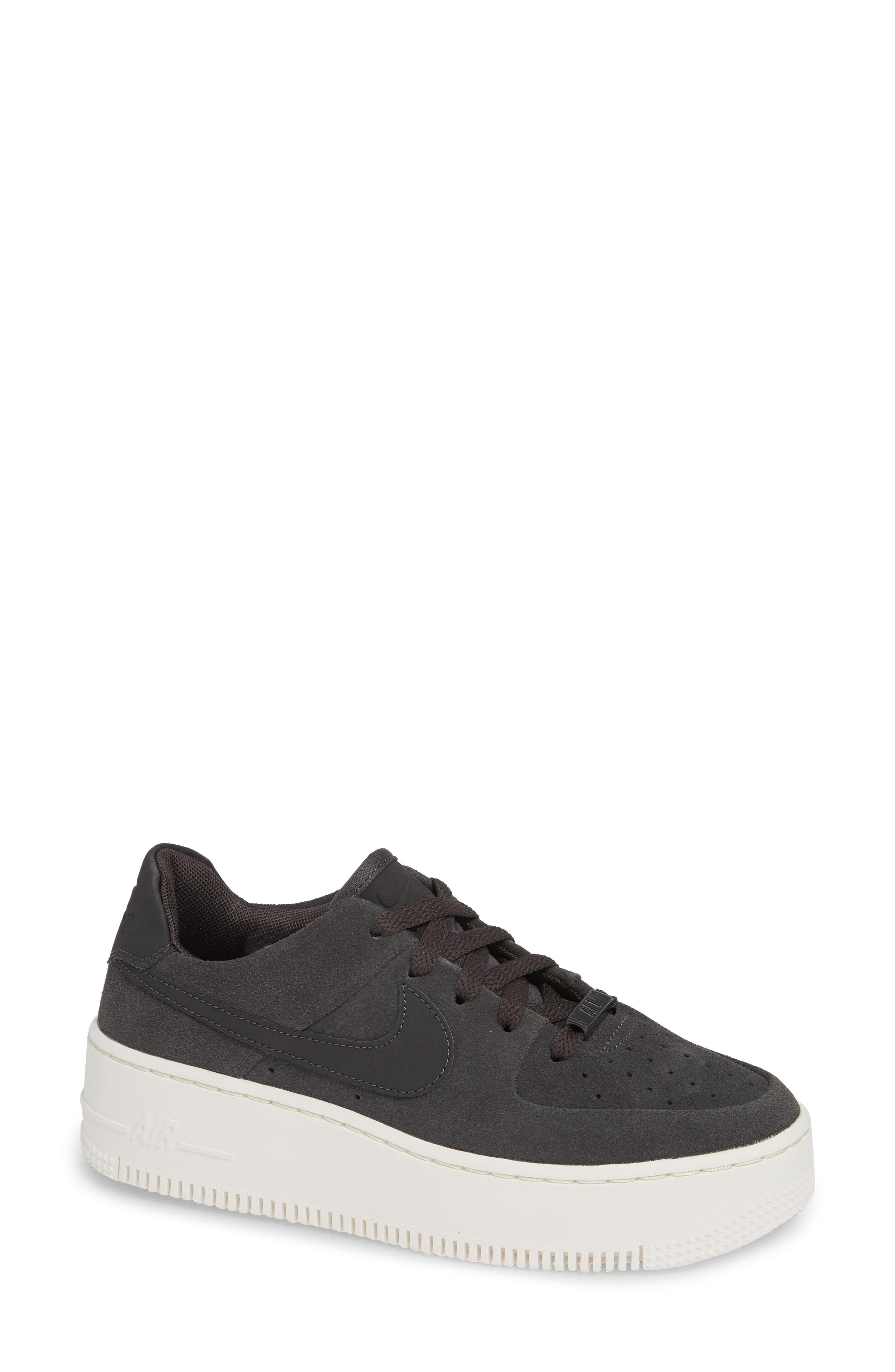 nike air force one platform women's
