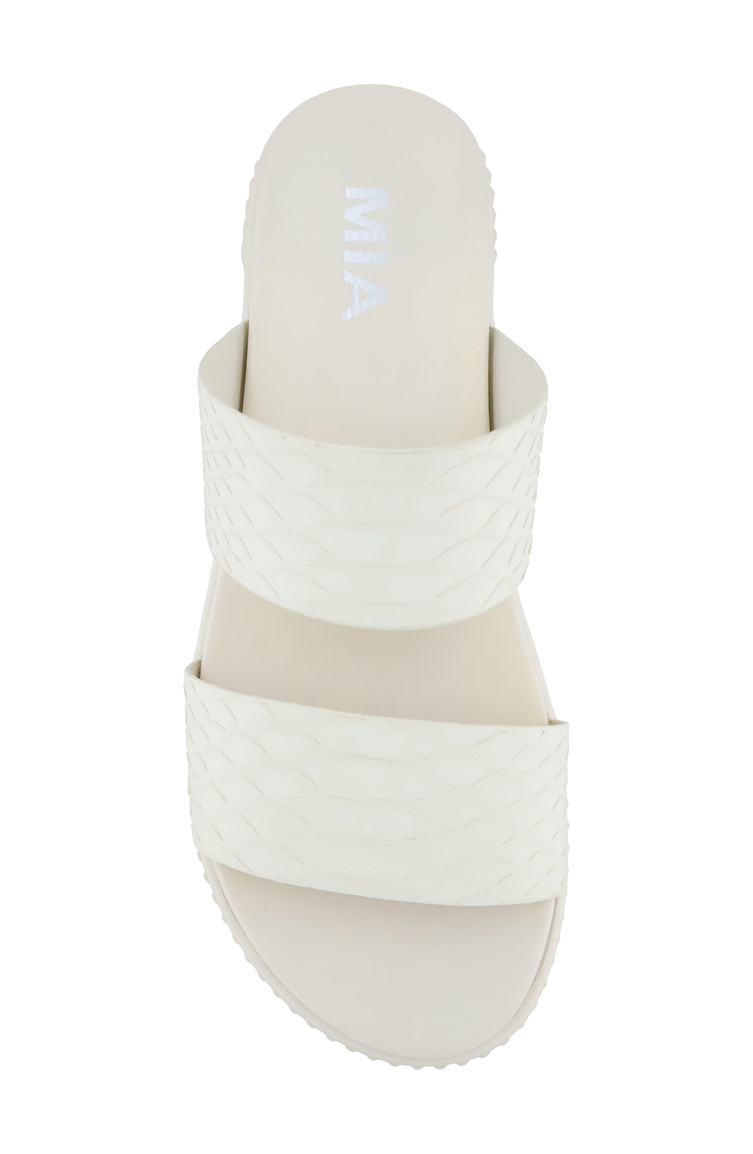 MIA Lexi Platform Slide Sandal in White | Lyst