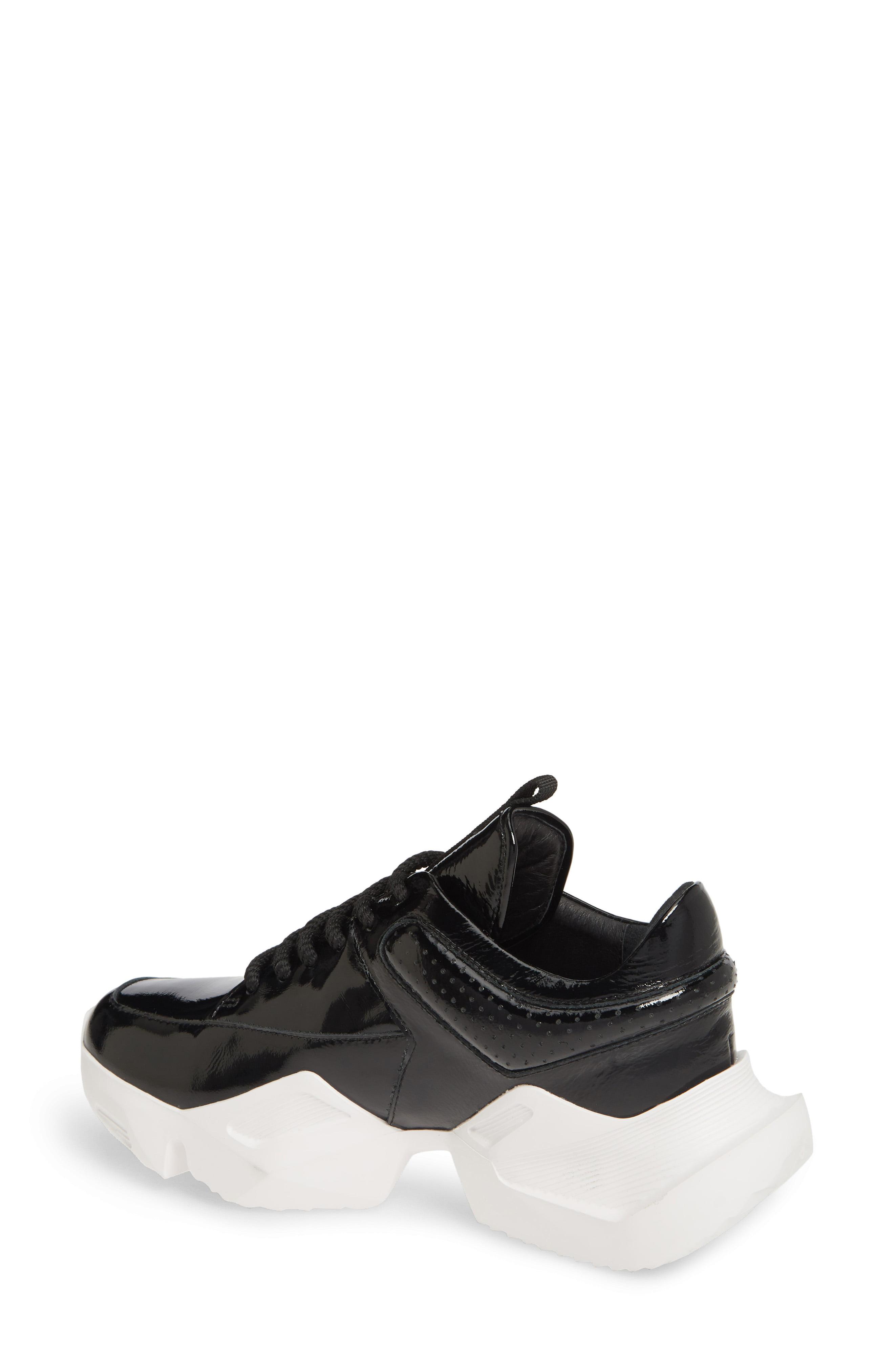 alias mae tommy sneaker