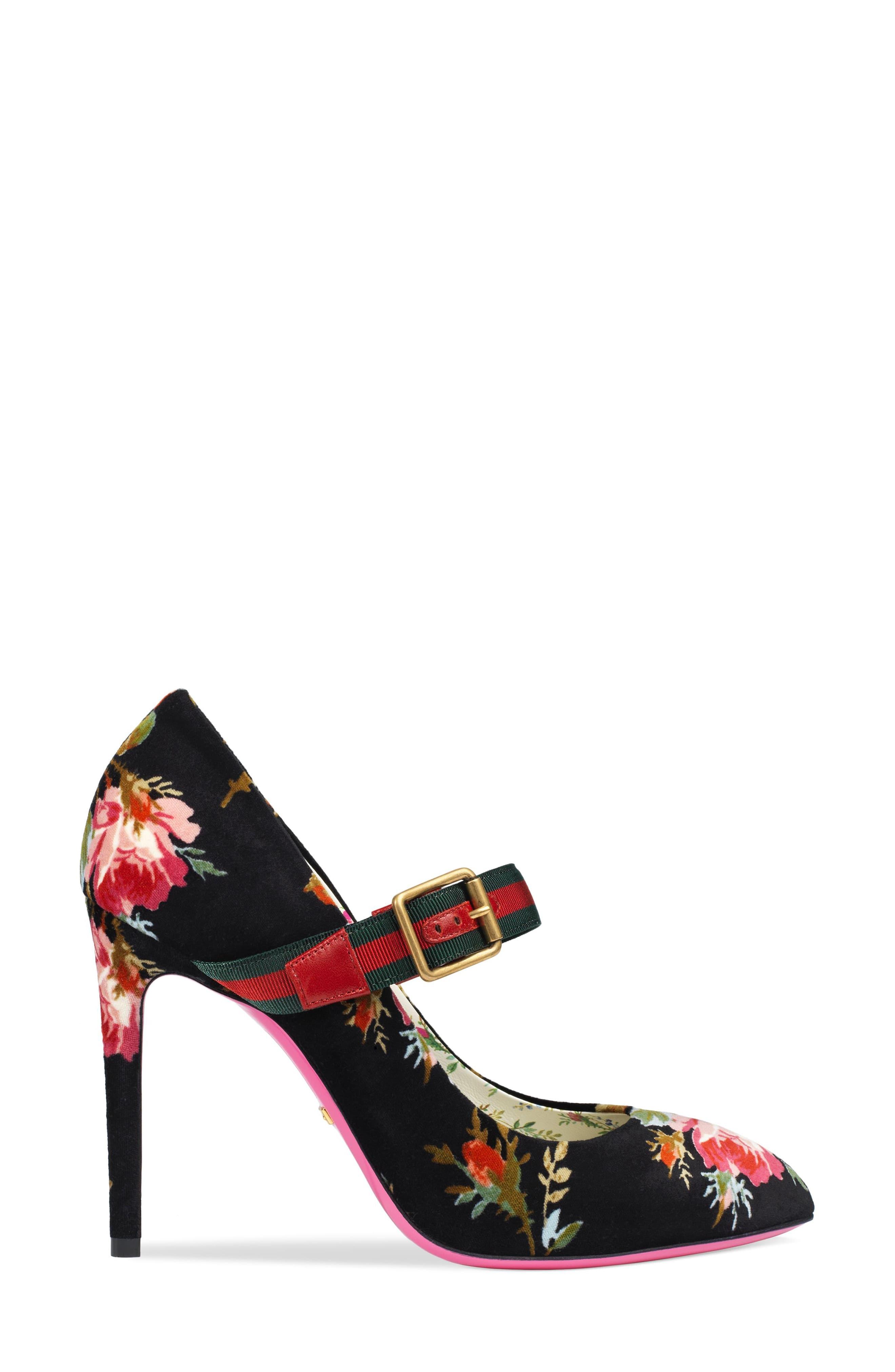 gucci mary jane pumps