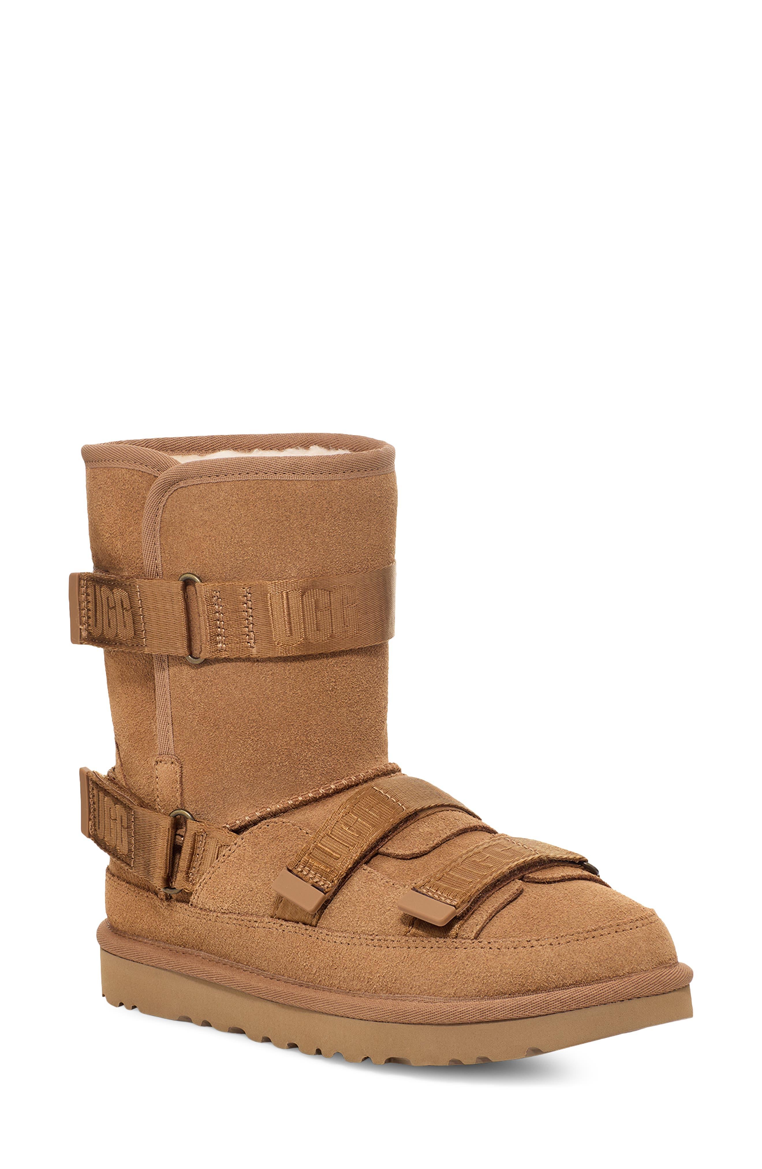 UGG ugg(r) Classic Short Hybrid Boot in Brown | Lyst