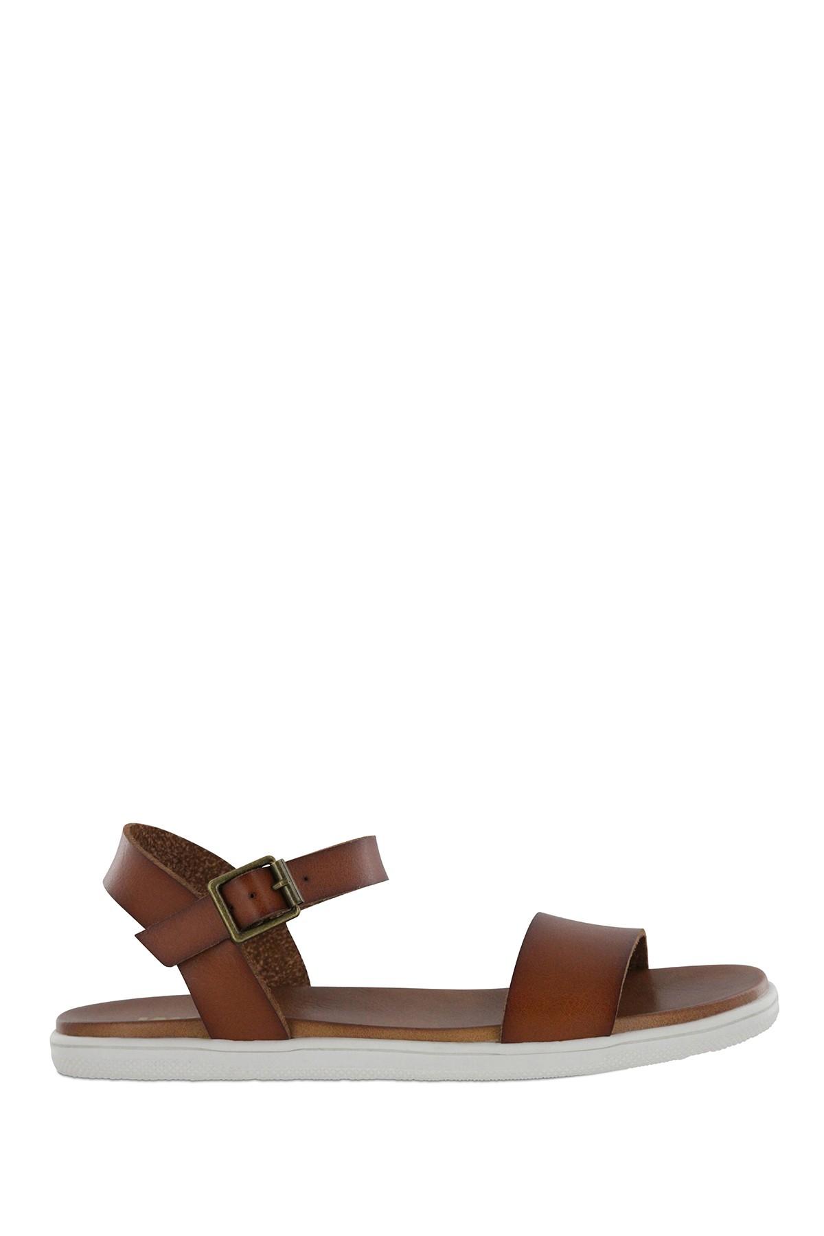 mia yamille sandal