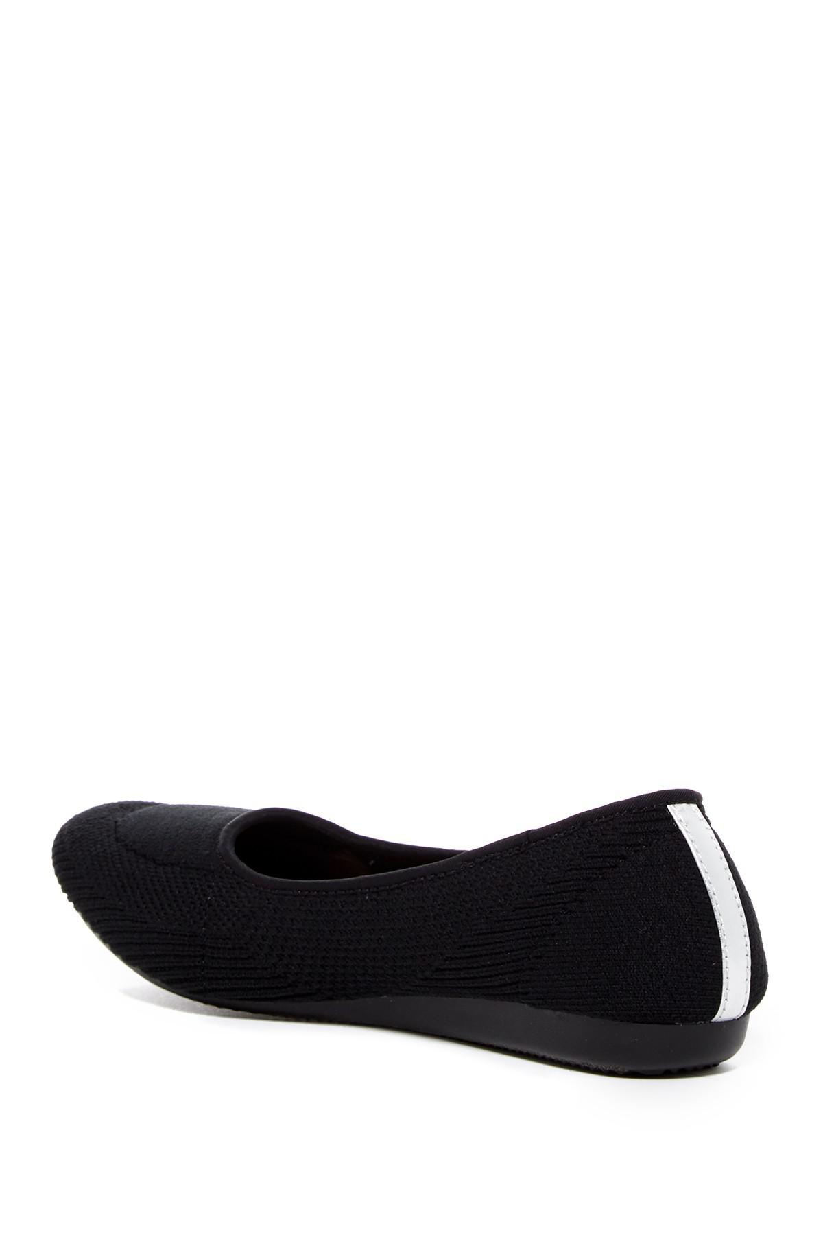 steven by steve madden rosy flat